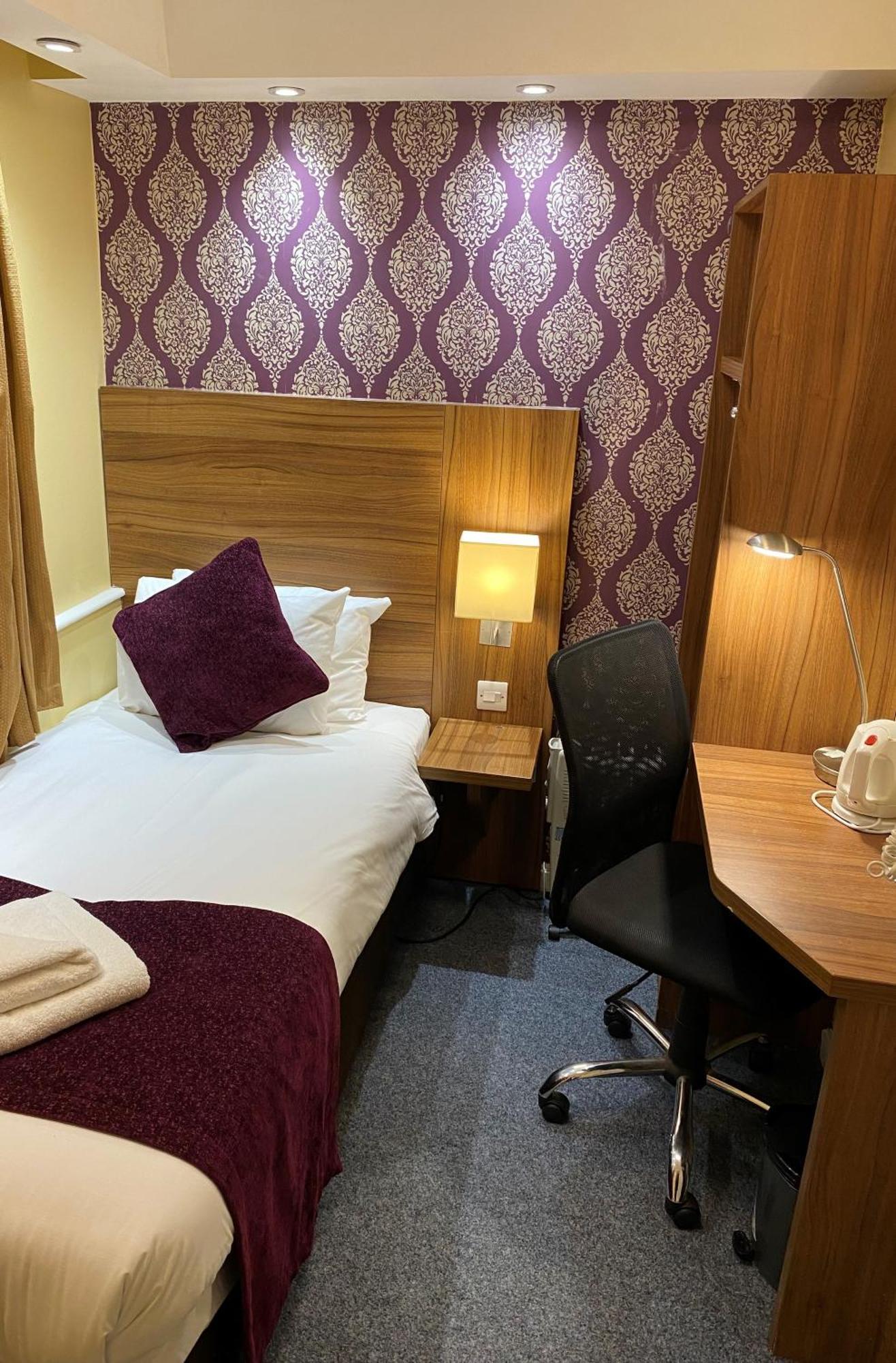 Hotel Continental Kensington 3*
