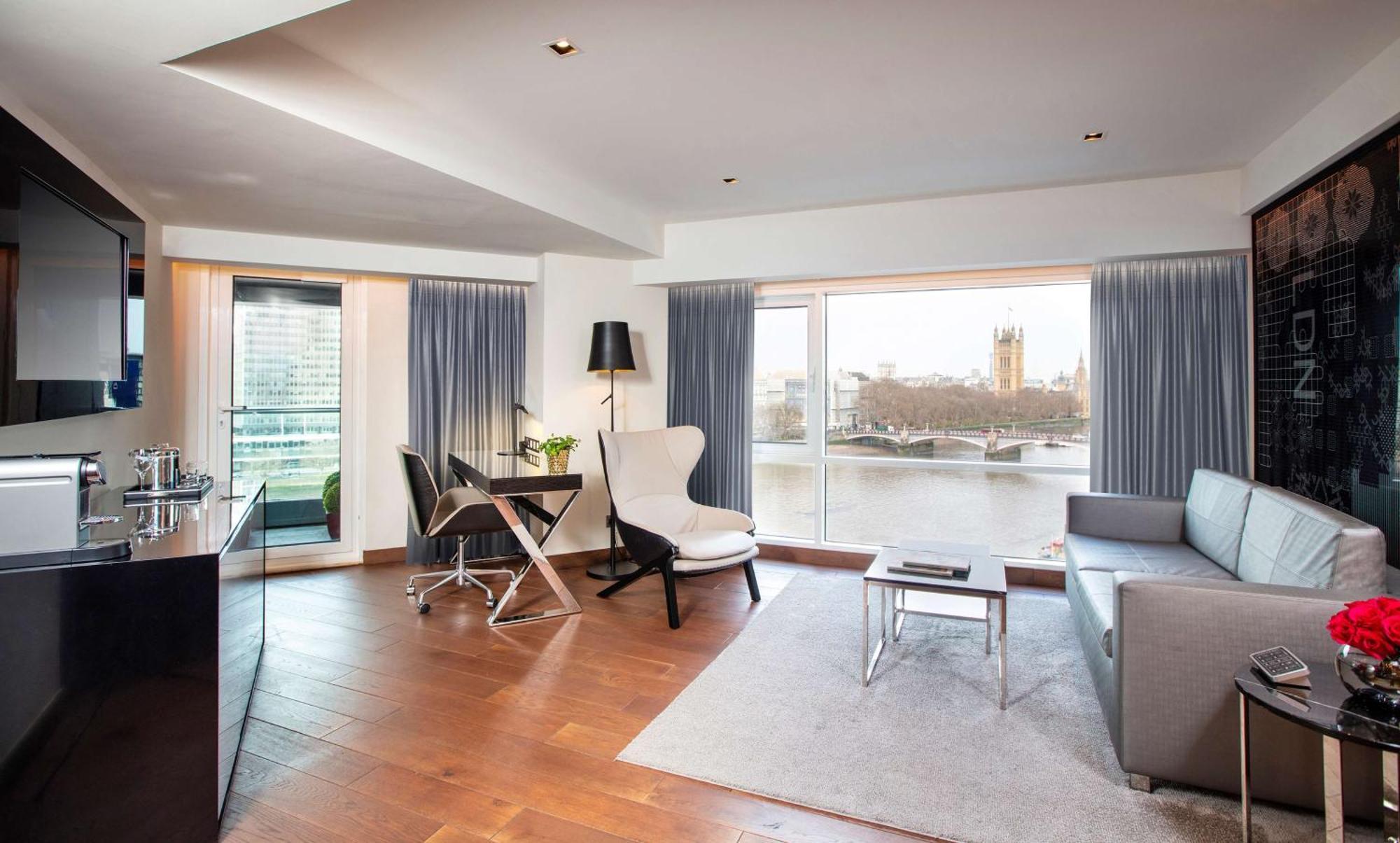 Hotell Park Plaza Riverbank London