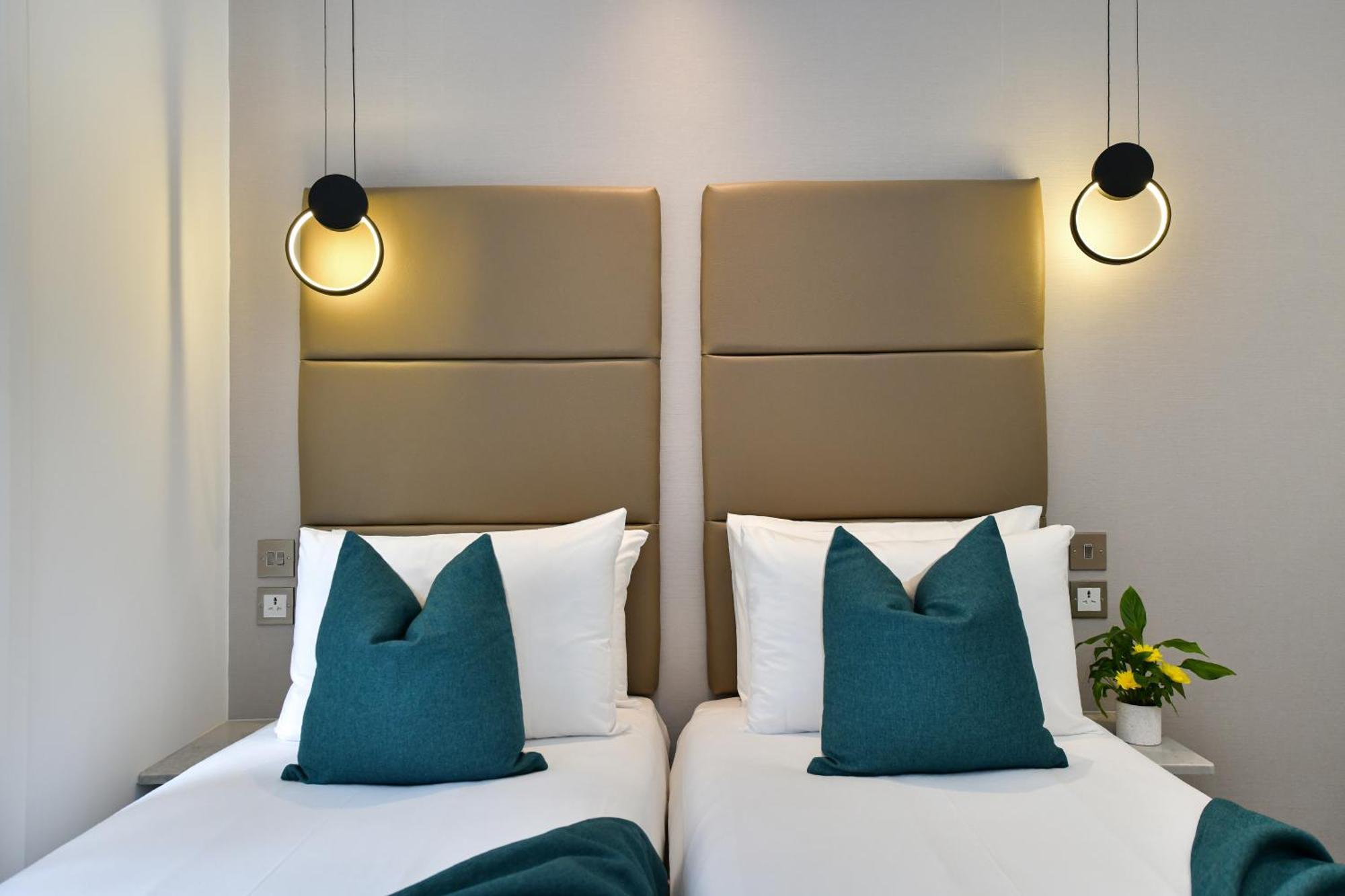 Hotell Queens Park 3*