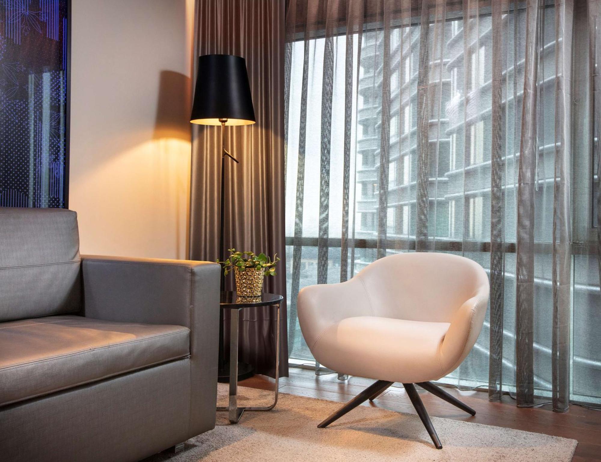 Park Plaza Riverbank Hotell