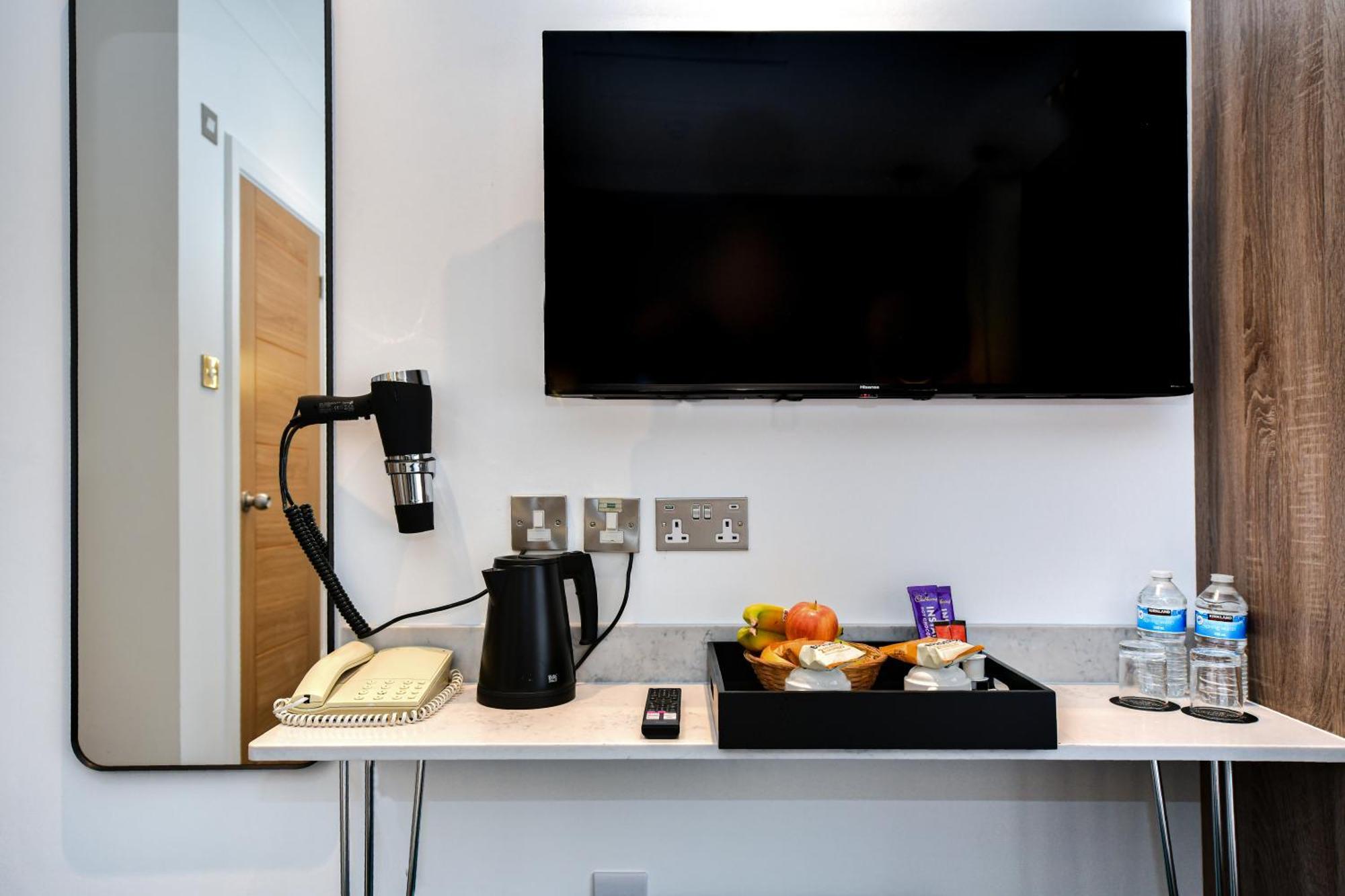 Hotell Queens Park 3*