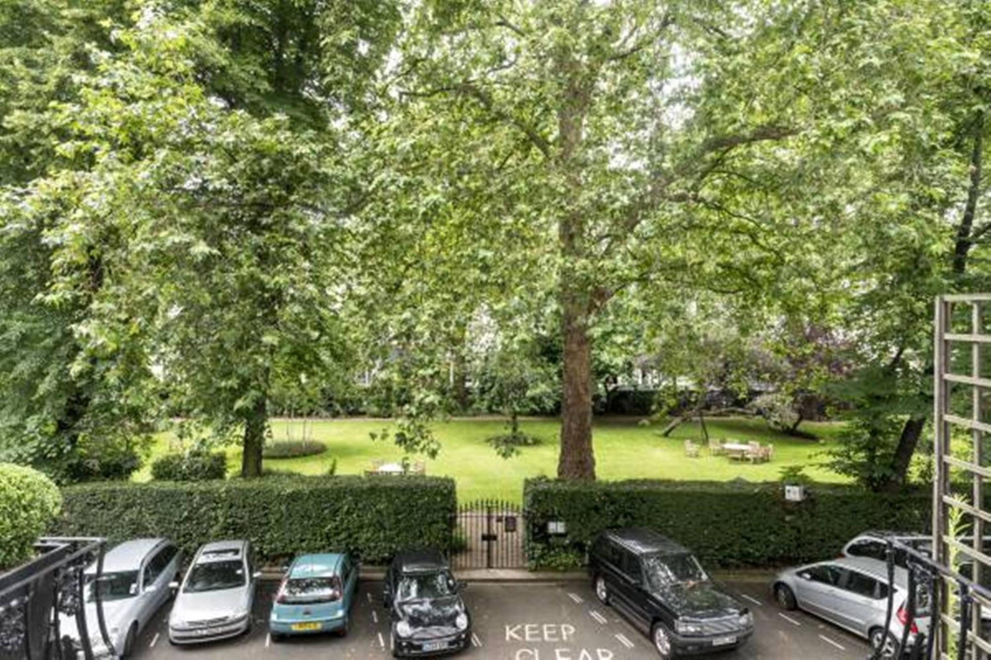 House 3* London