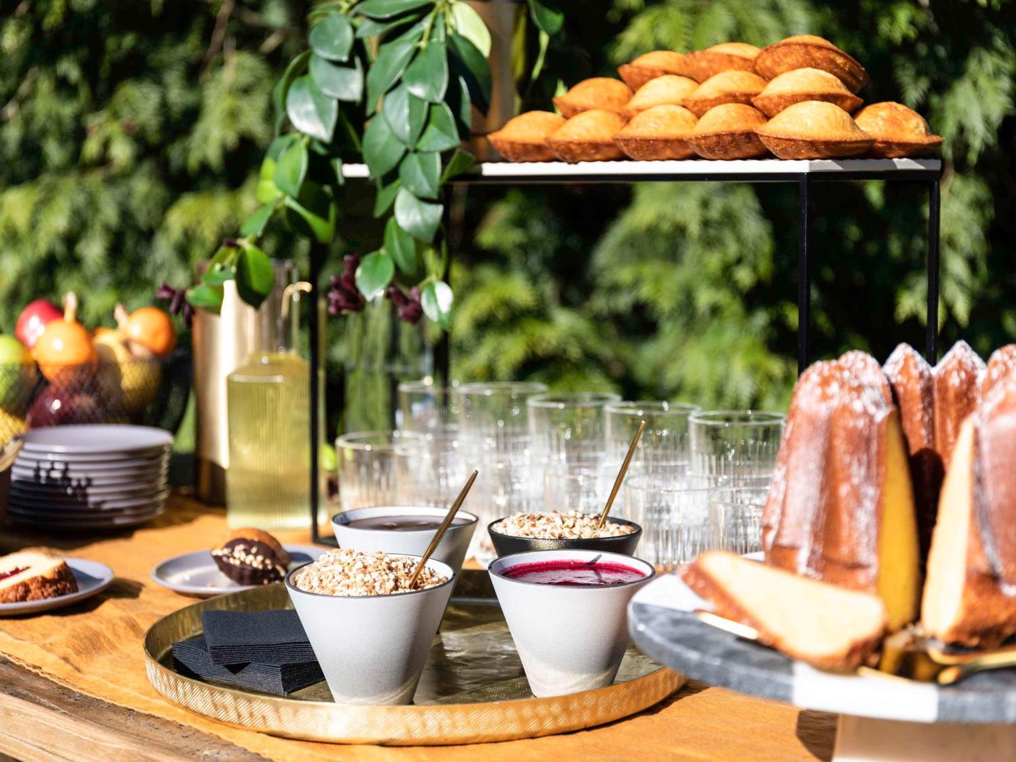 Mercure Hyde Park Hotel