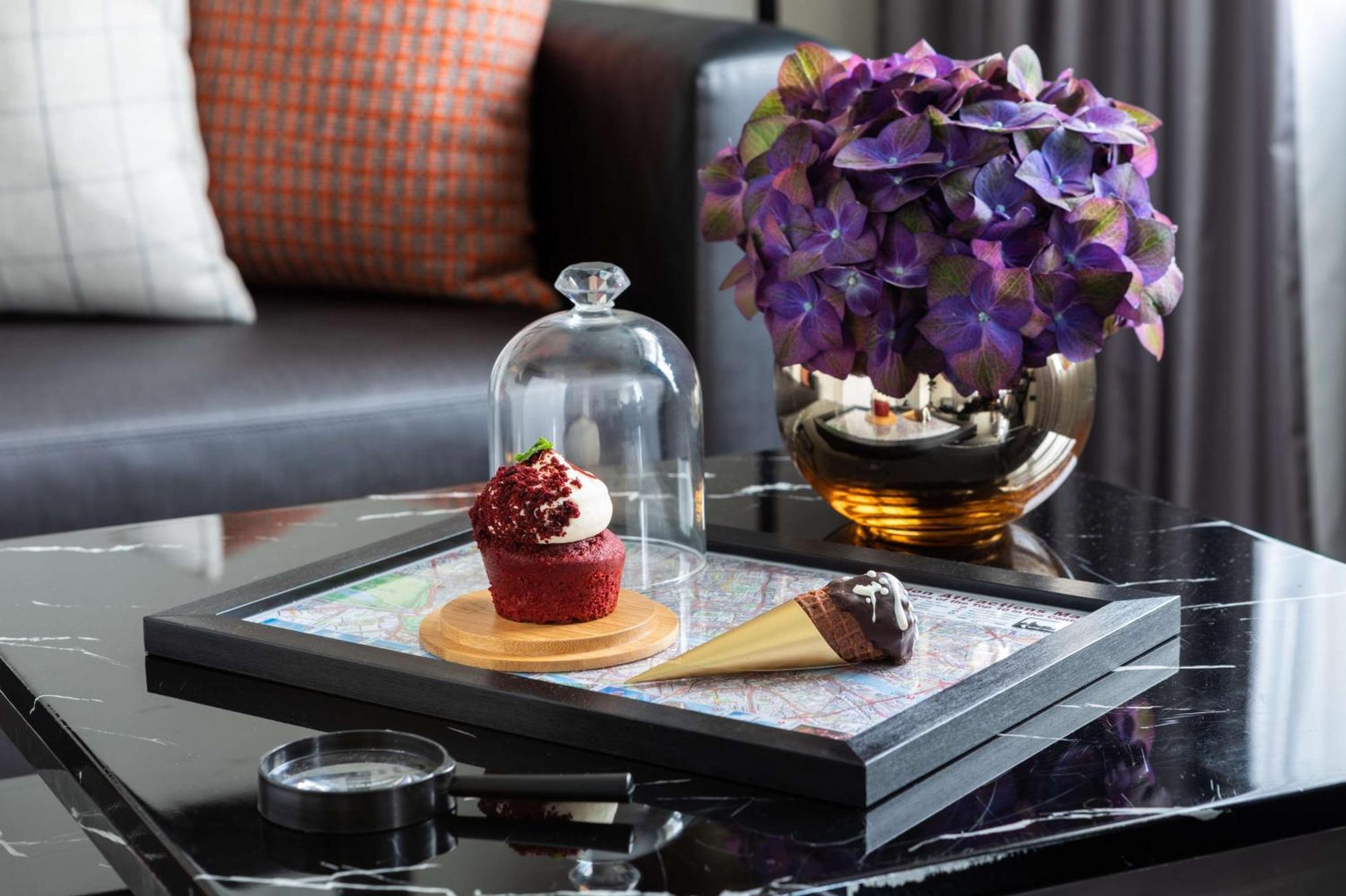 Holmes London