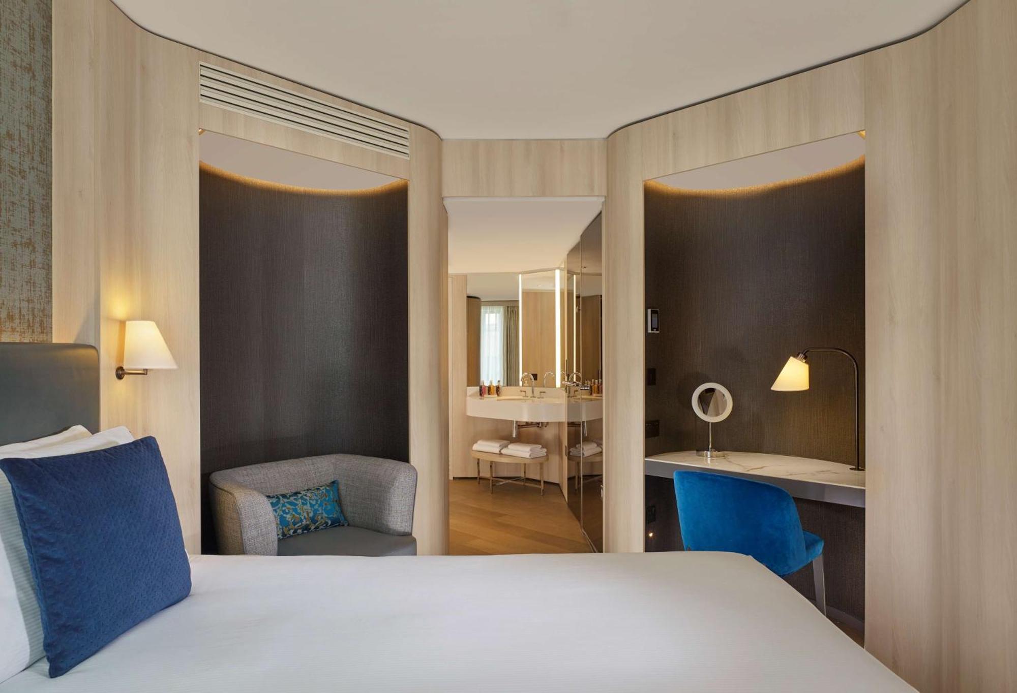 The Westminster London, Curio Collection By Hilton Hotell 4*