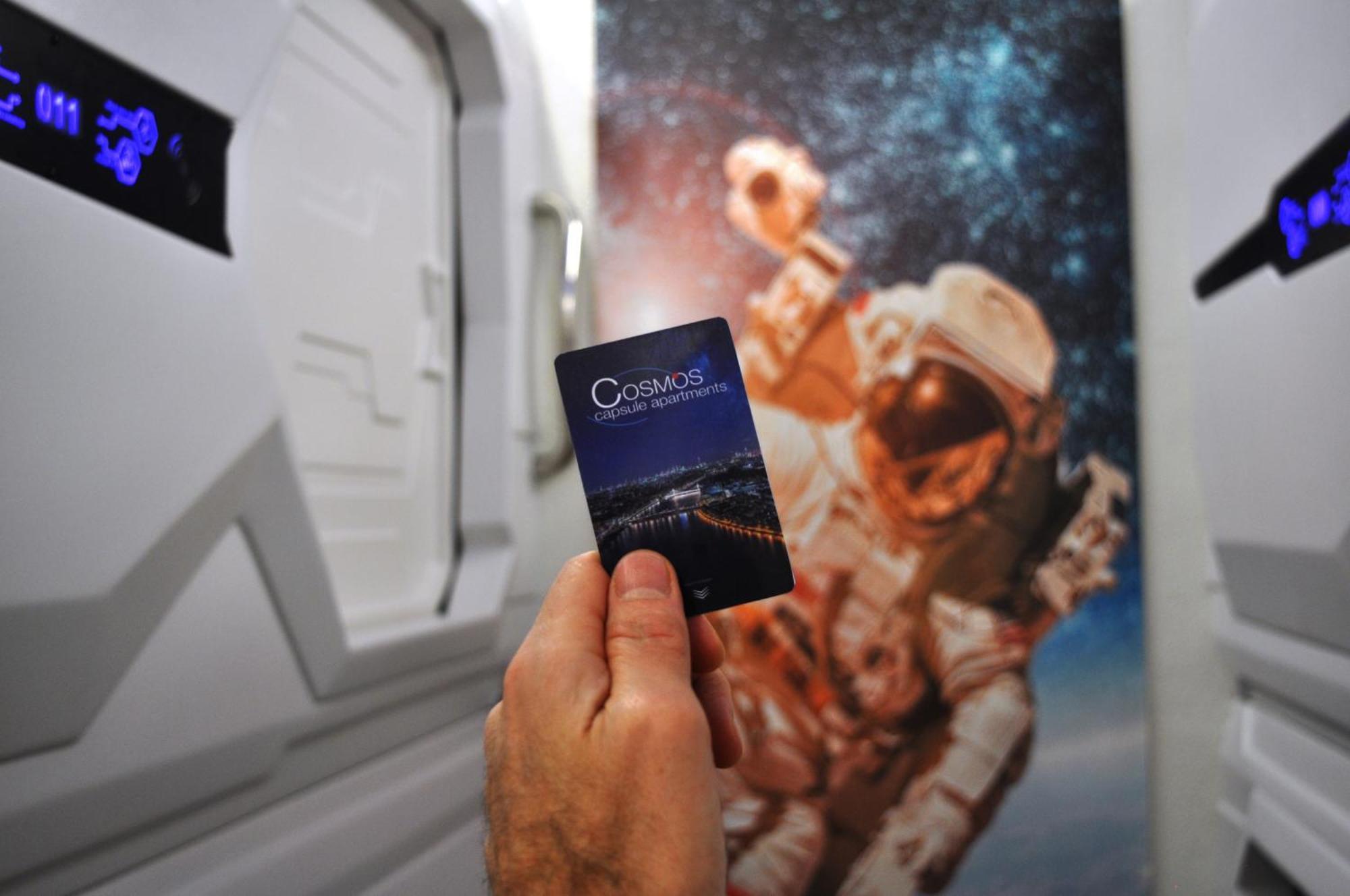 Cosmos Capsule Coworking Capsule hotel London