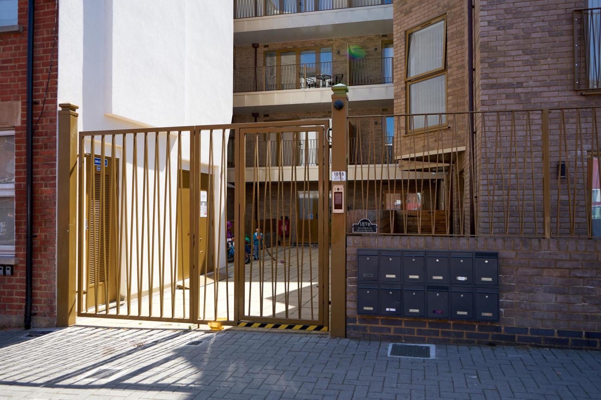 Apartment Luxury 2 Bedrooms - 2 Bathrooms - F5