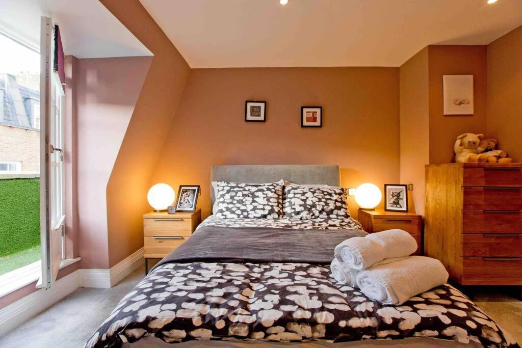 3 Bedroom Modern Townhouse Semesterbostad