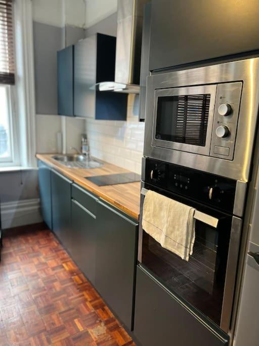 Central London Apartment Apartment