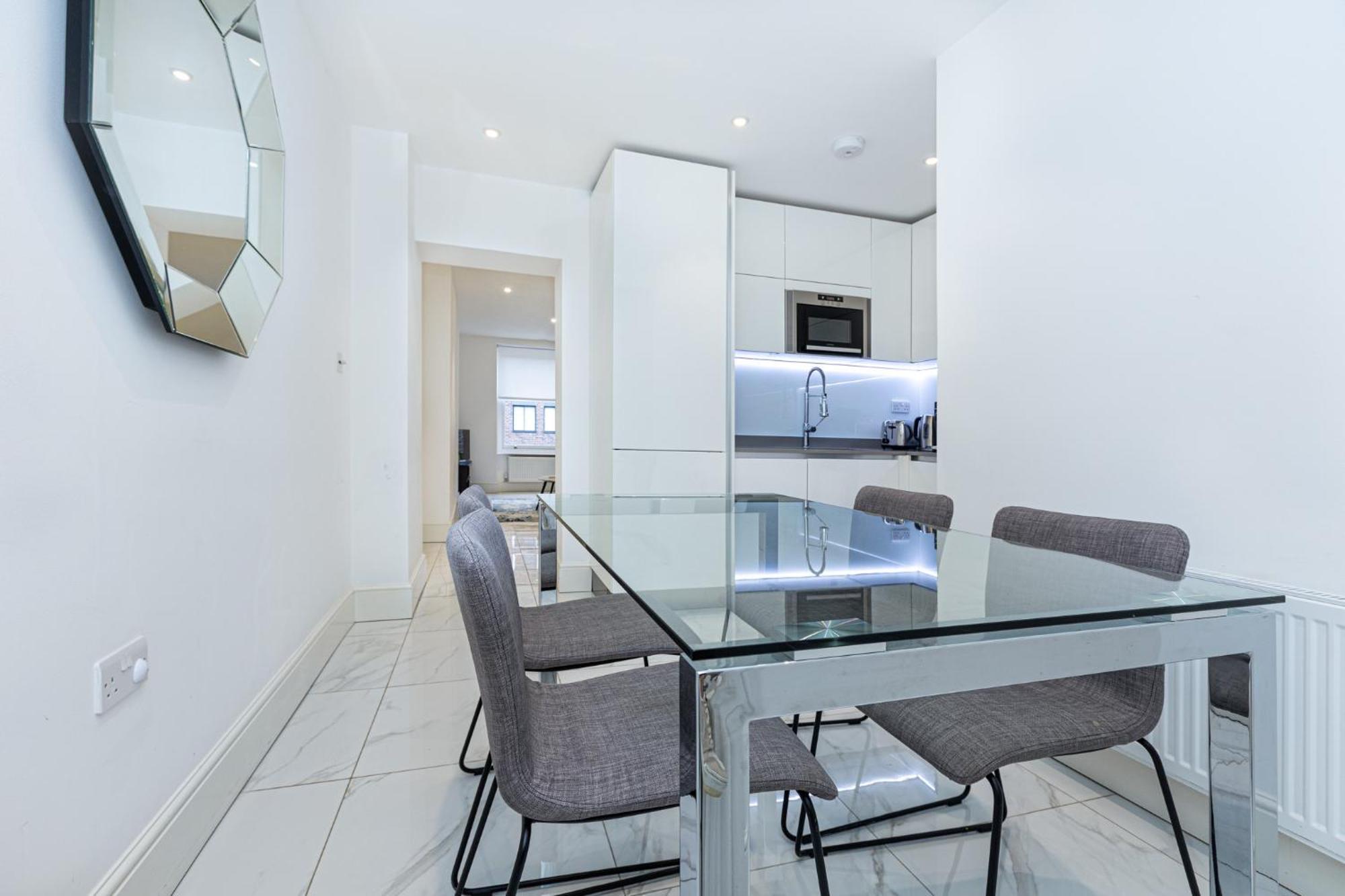 Luxury Harley Street Aparthotel London