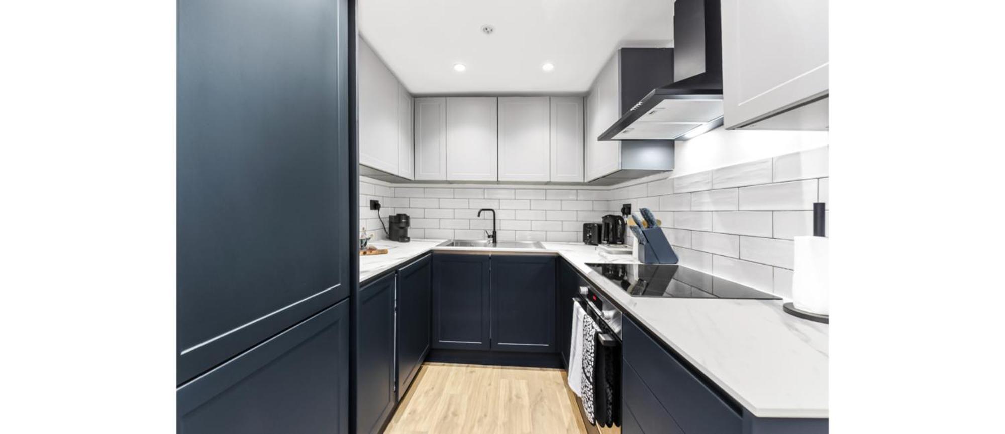 Calling: 2br Flat With Chic Flair Lägenhet *