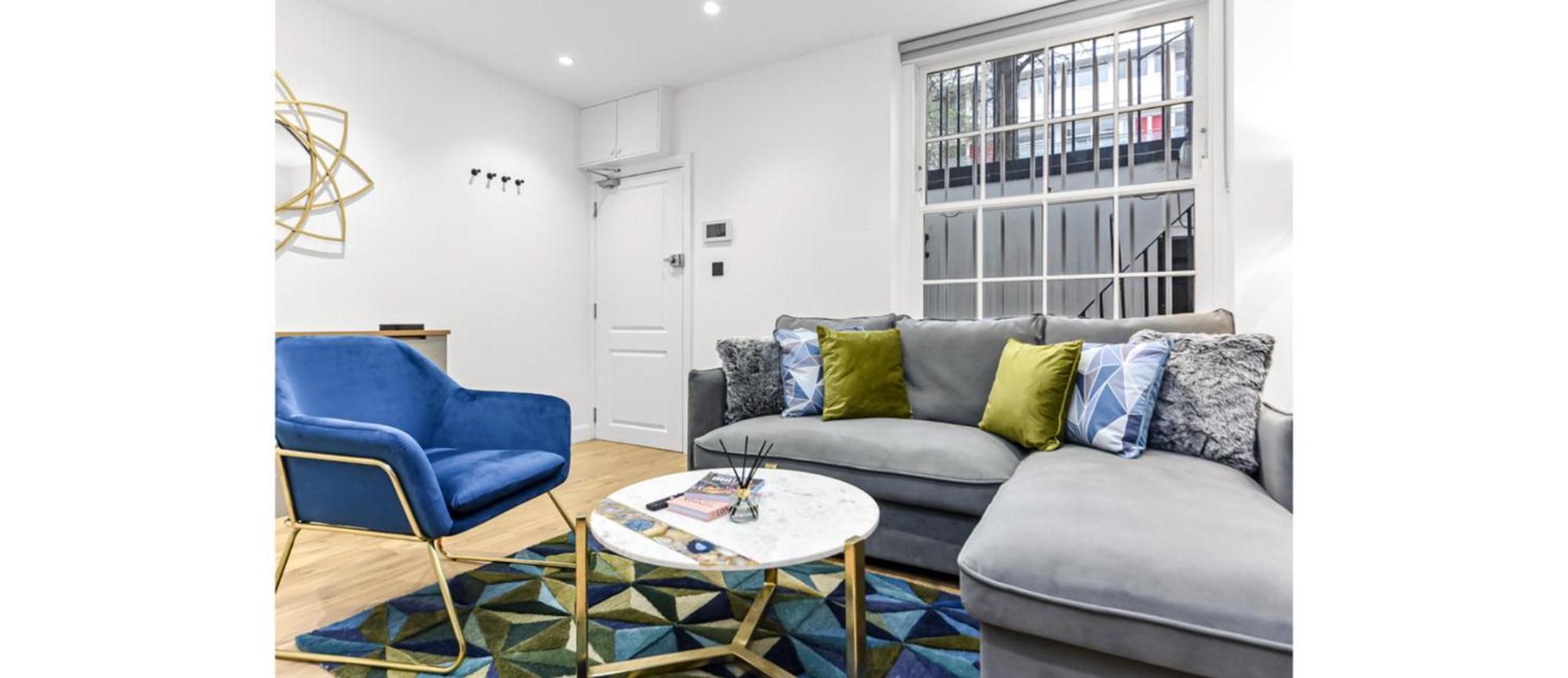 Calling: 2br Flat With Chic Flair * London