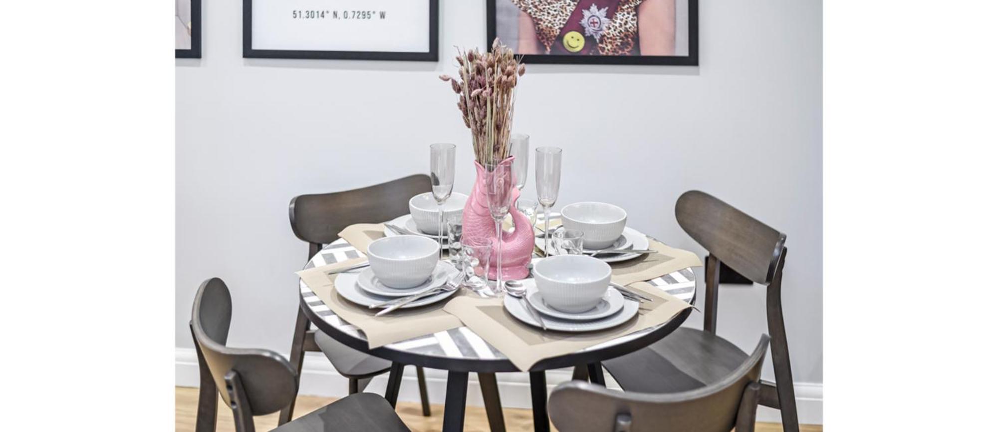 Lägenhet Calling: 2br Flat With Chic Flair London
