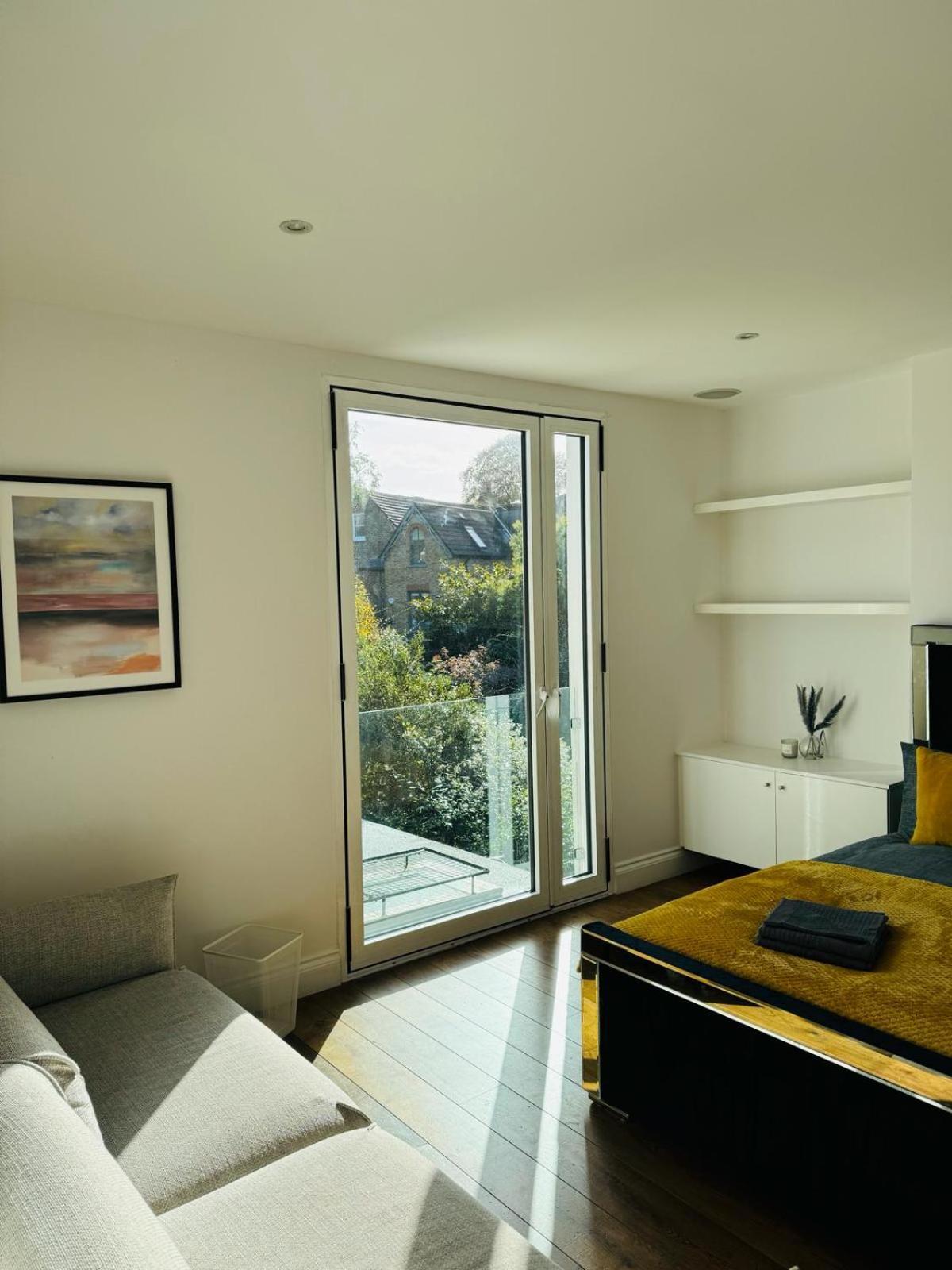 Stunning Flat In Chiswick Leilighet