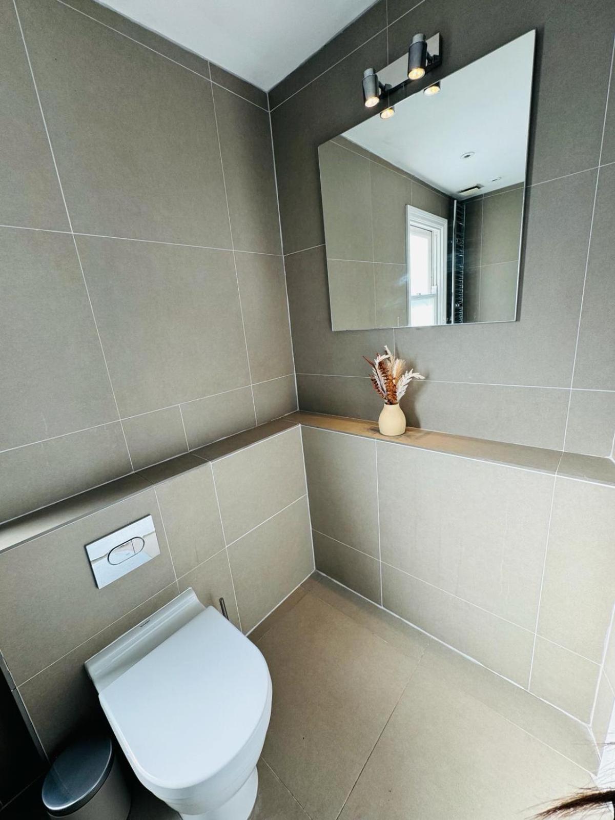 Stunning Flat In Chiswick Leilighet