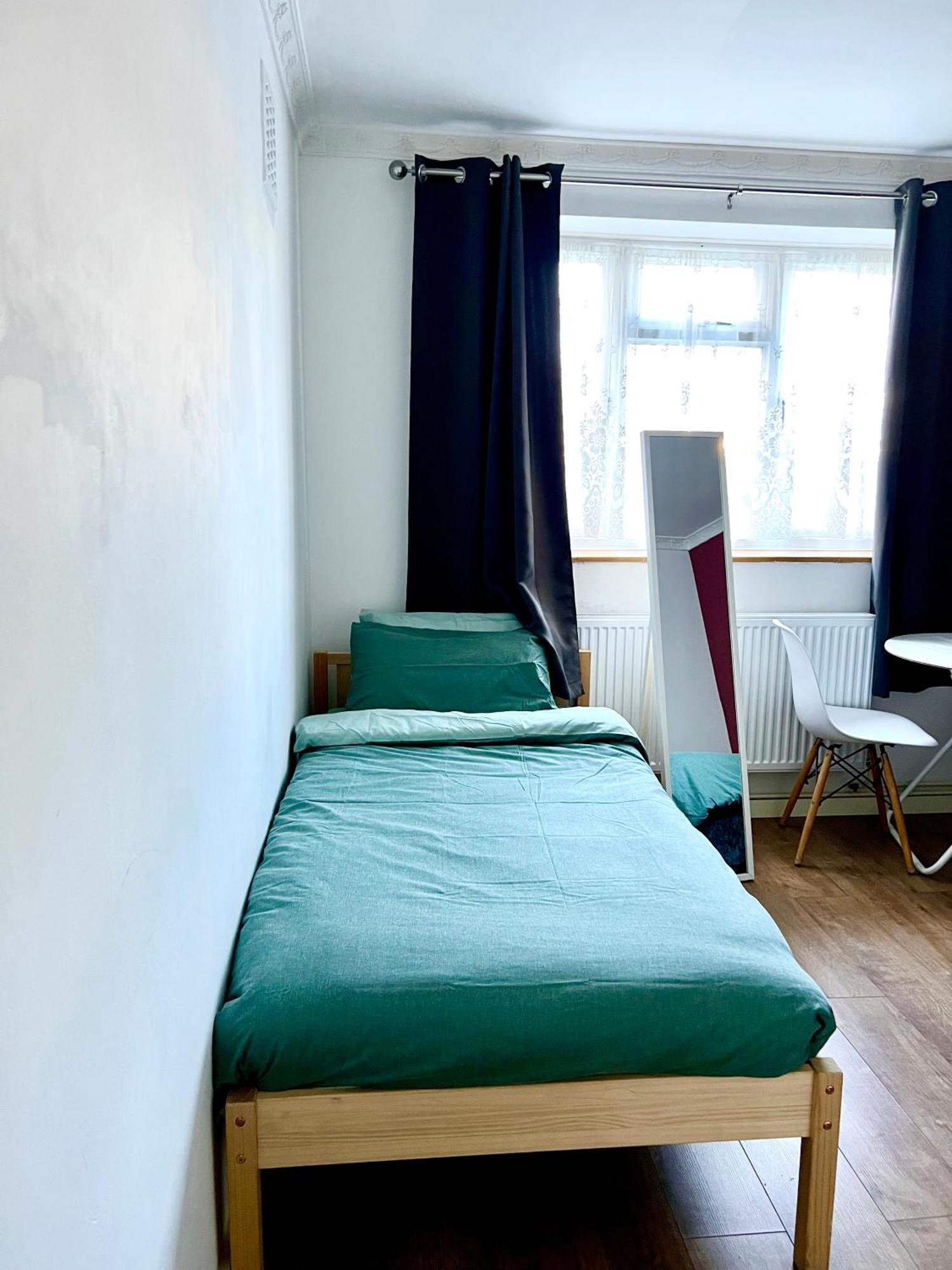 Cosy 4 Bedrooms Appartement Londres