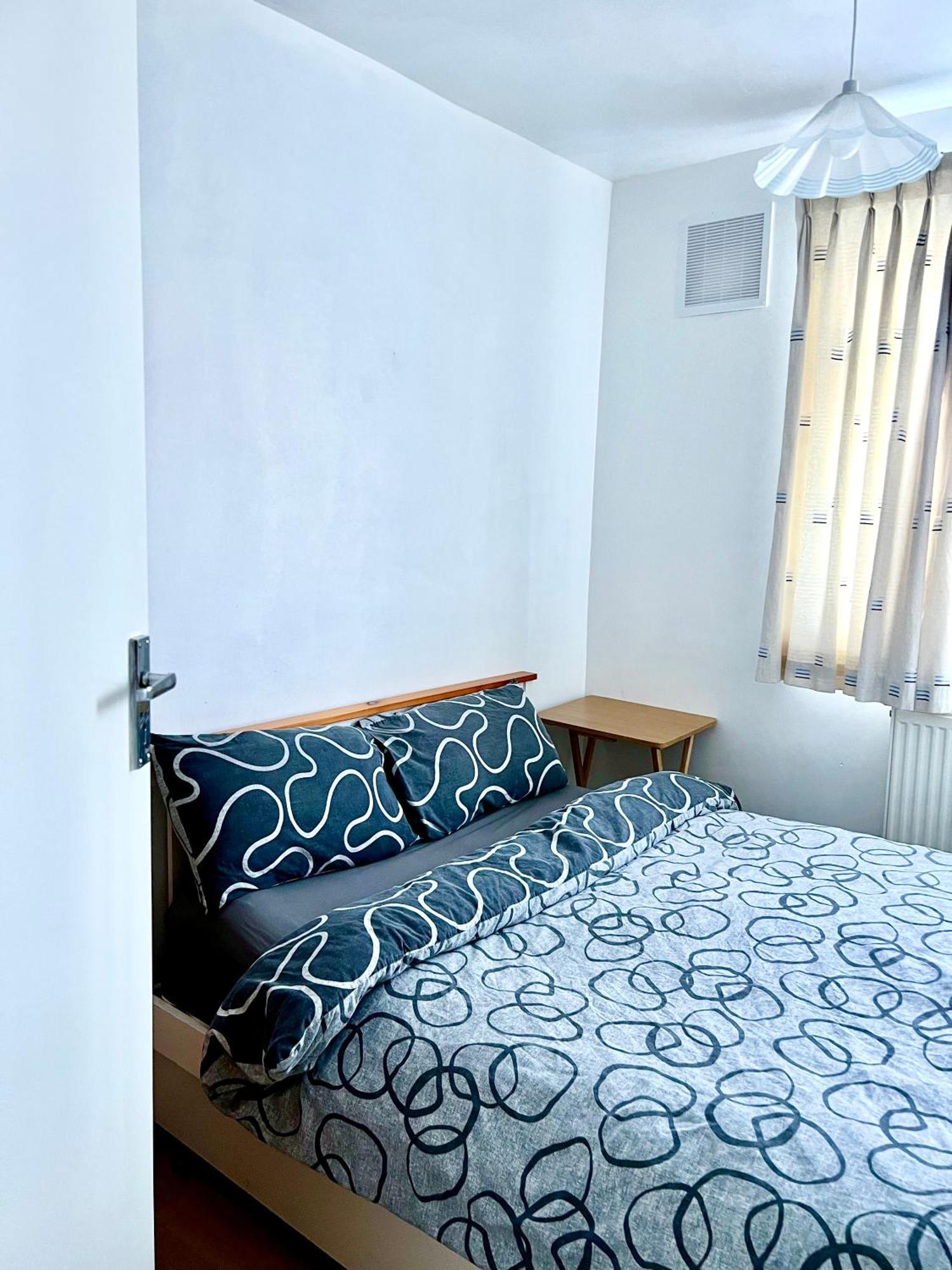 Cosy 4 Bedrooms * Londres
