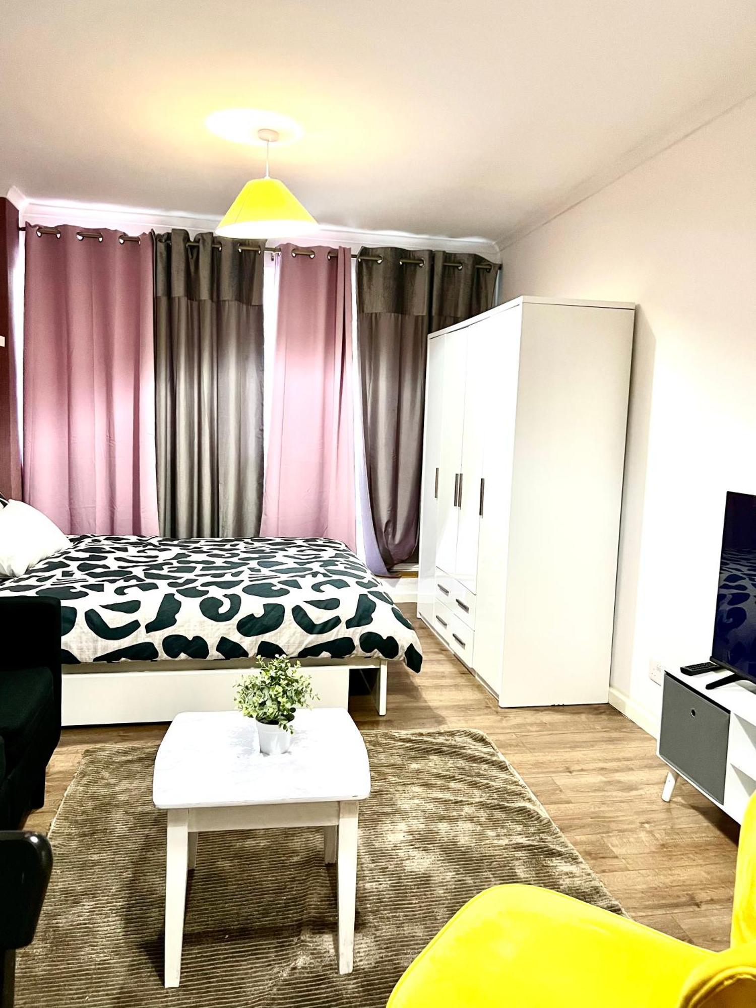 Appartement Cosy 4 Bedrooms Londres