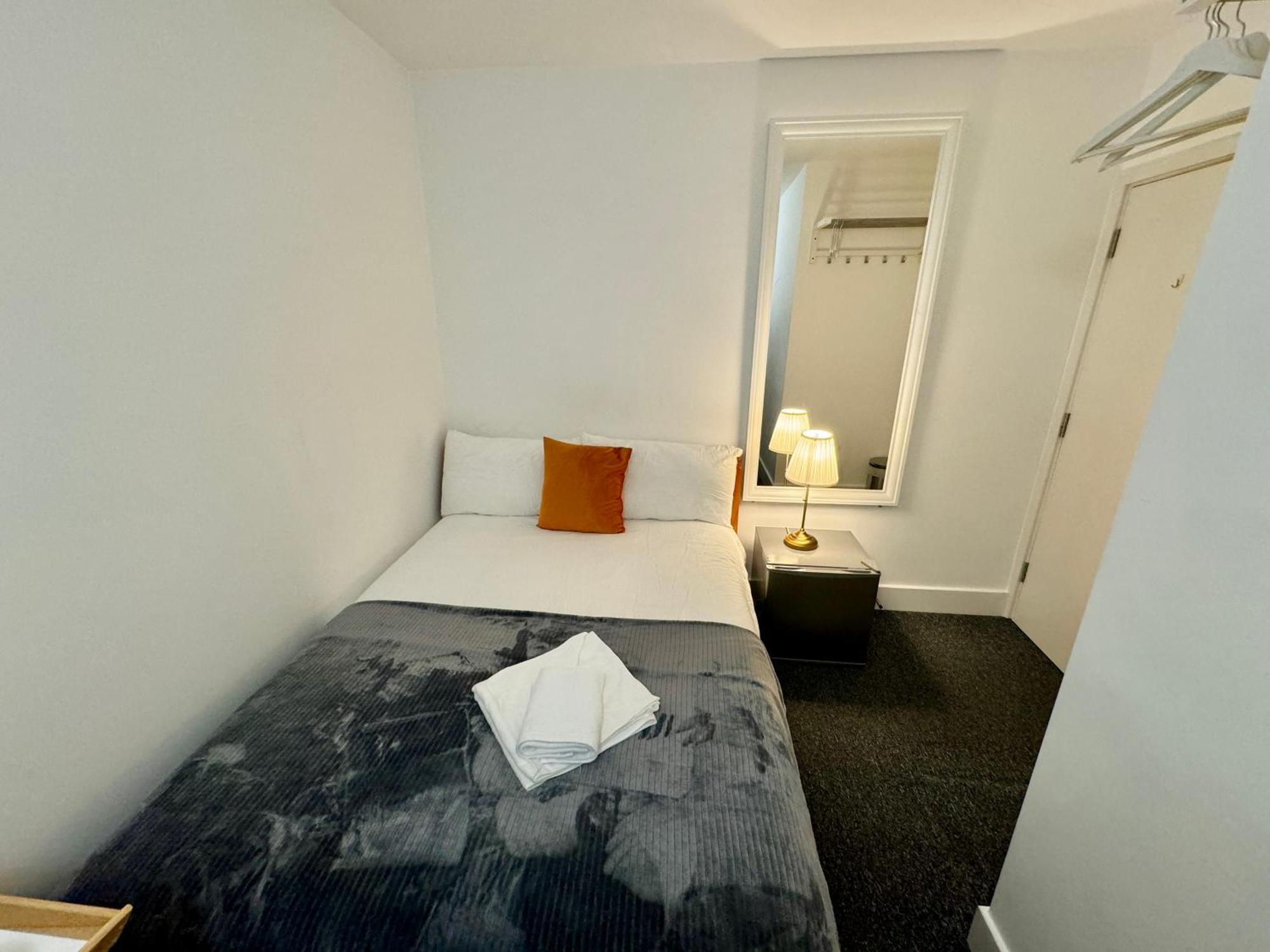 Cosmopolitan Comfort Private Bedrooms In Euston 106 Privat bolig