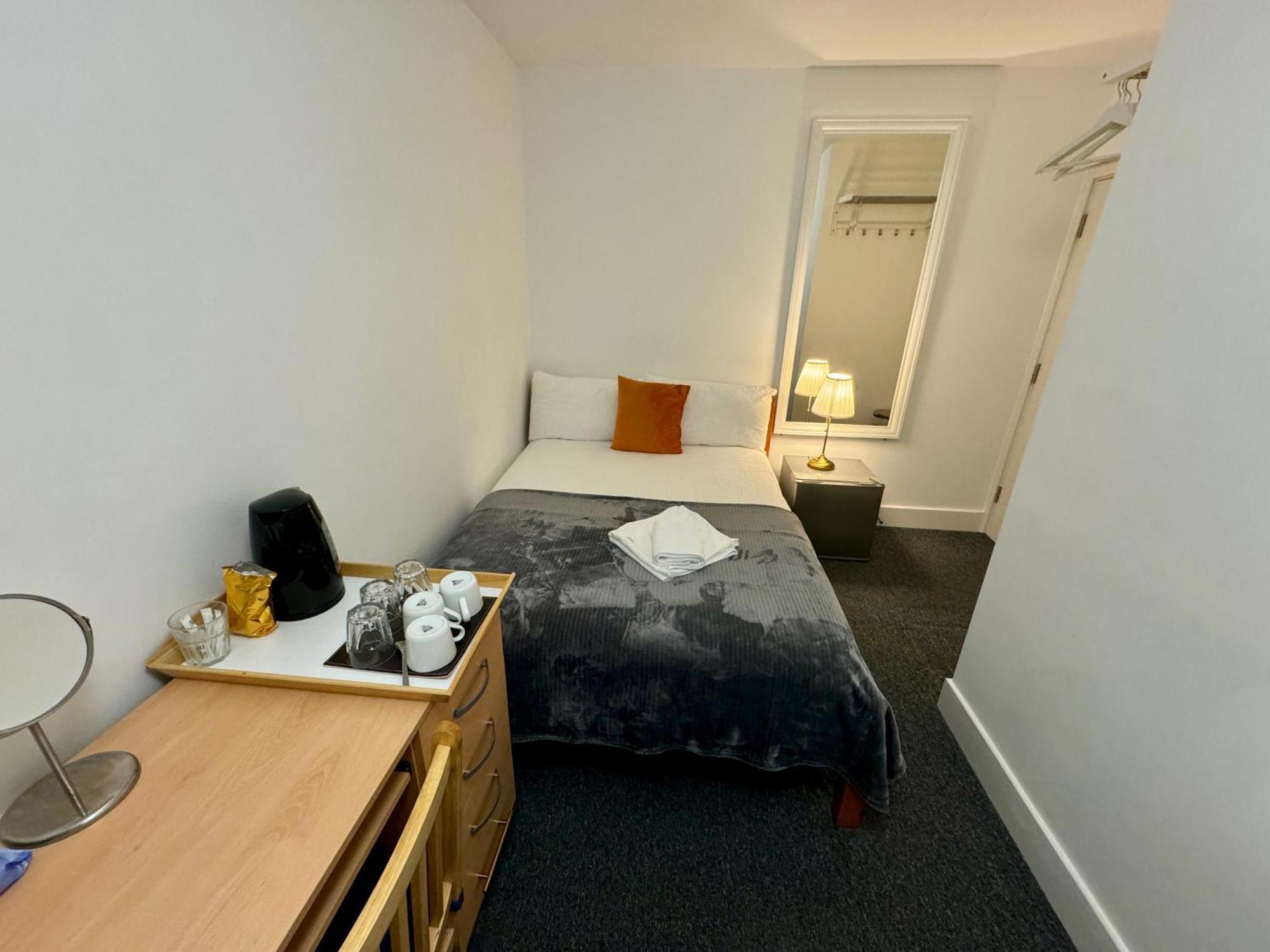 Cosmopolitan Comfort Private Bedrooms In Euston 106