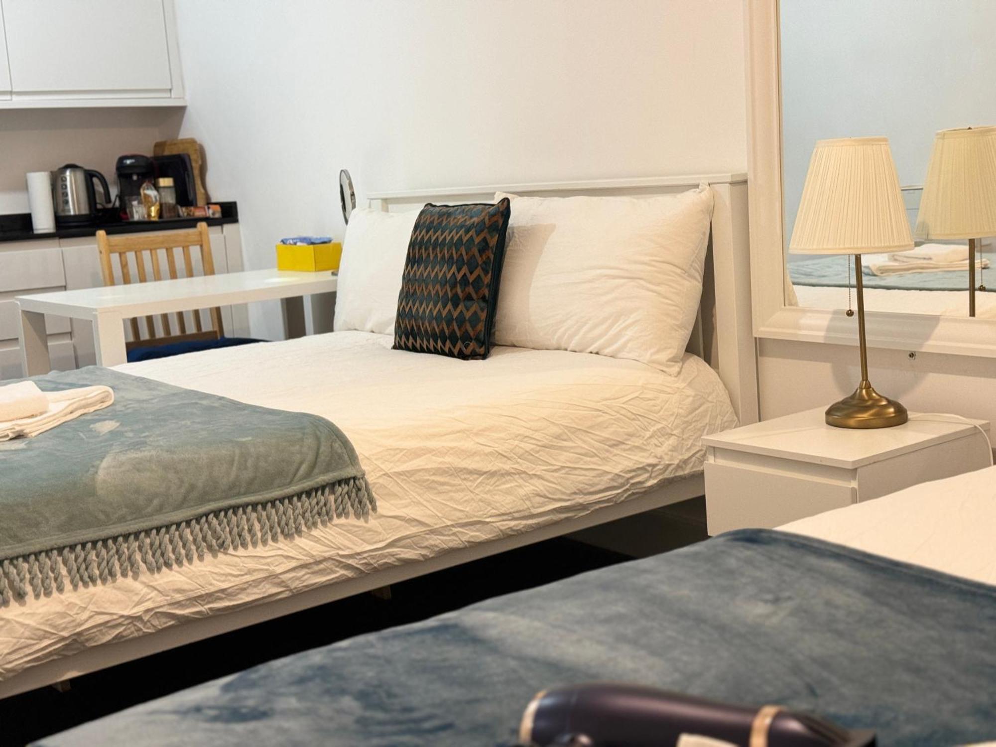 Privat bolig Cosmopolitan Comfort Private Bedrooms In Euston 106 *