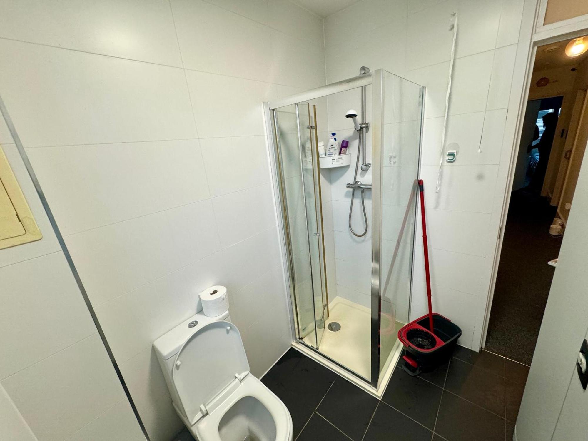 Cosmopolitan Comfort Private Bedrooms In Euston 106