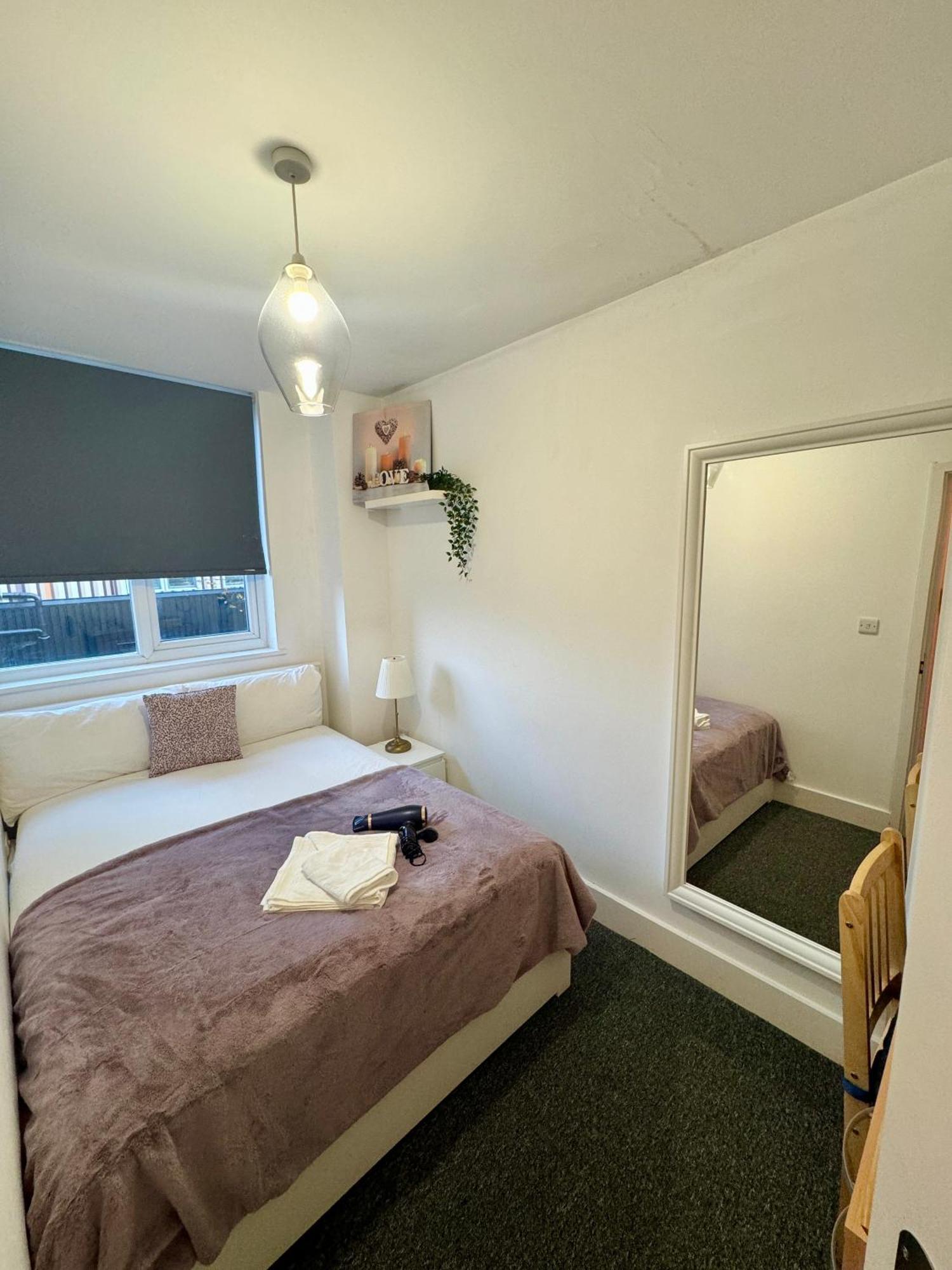 Cosmopolitan Comfort Private Bedrooms In Euston 106 *