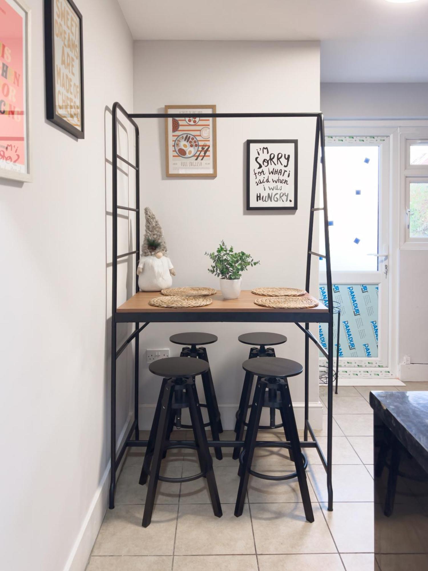 Zozy Whimsical Land Guest house