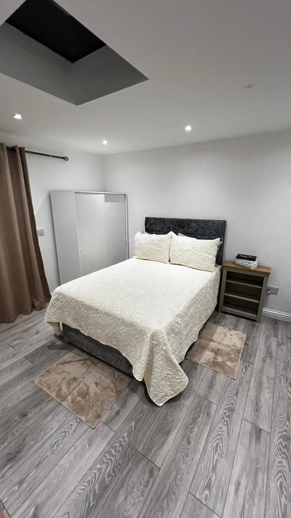Lejlighed Charming Bedroom Flat *