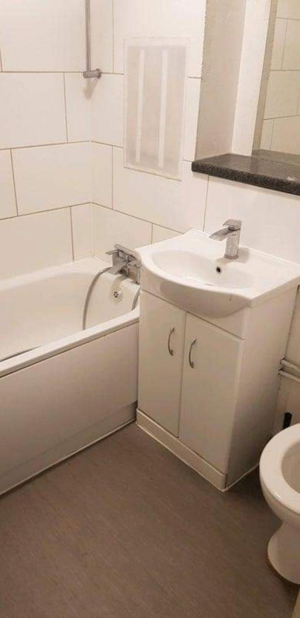 Séjour chez l'habitant 3- In *