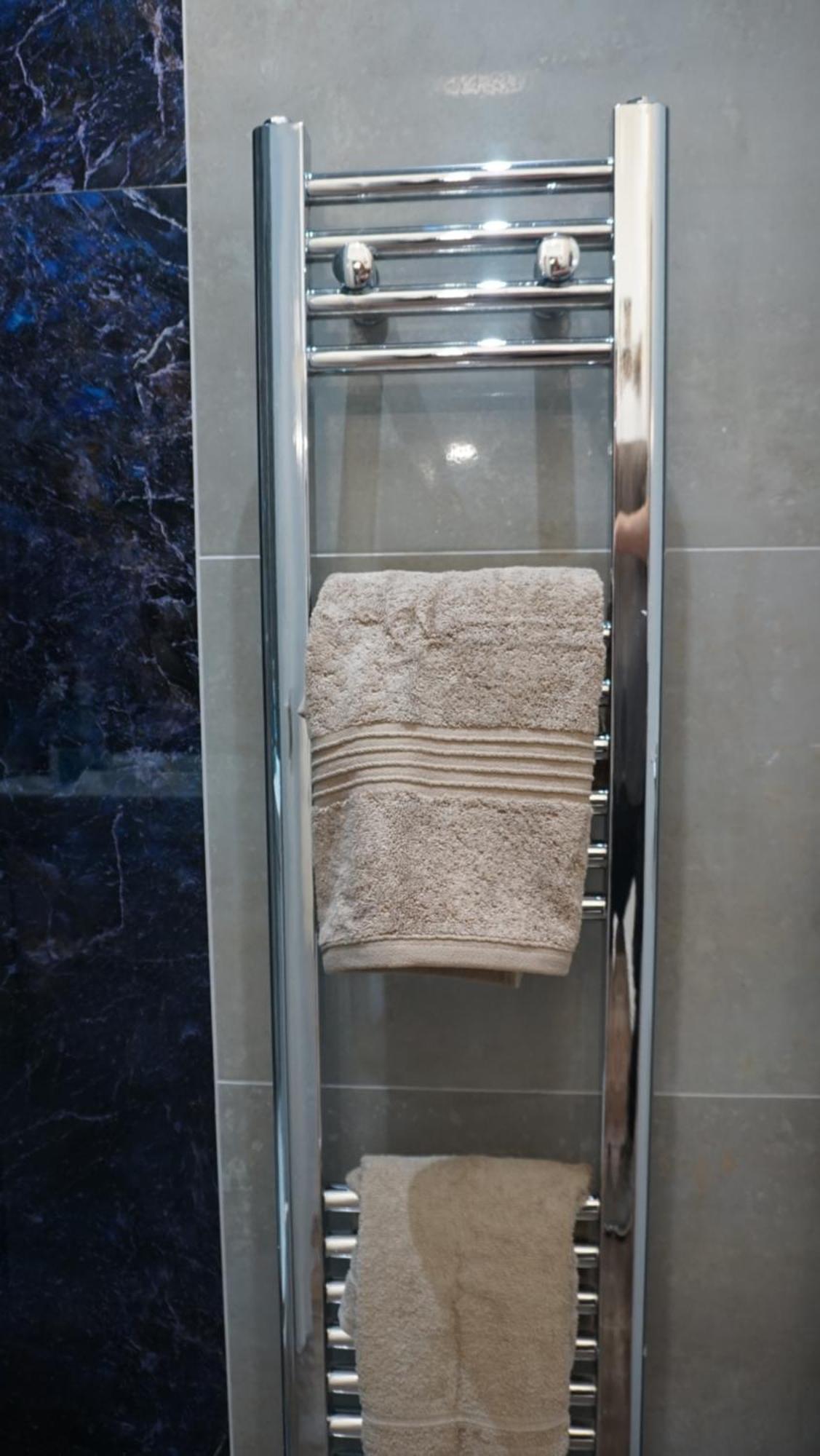 Hébergement de vacances Luxury House Sleeps 13, 2 Minutes To Metro Londres