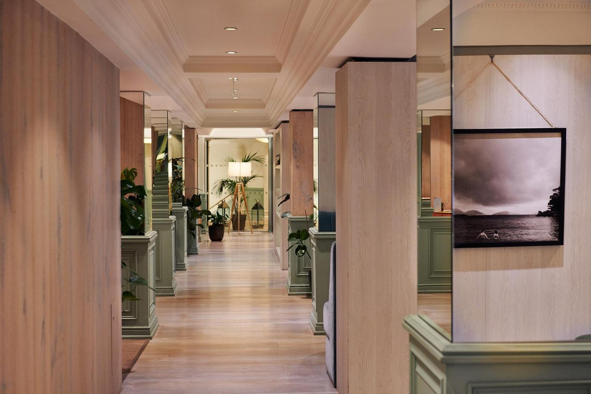 The Level At Melia White House 5* London