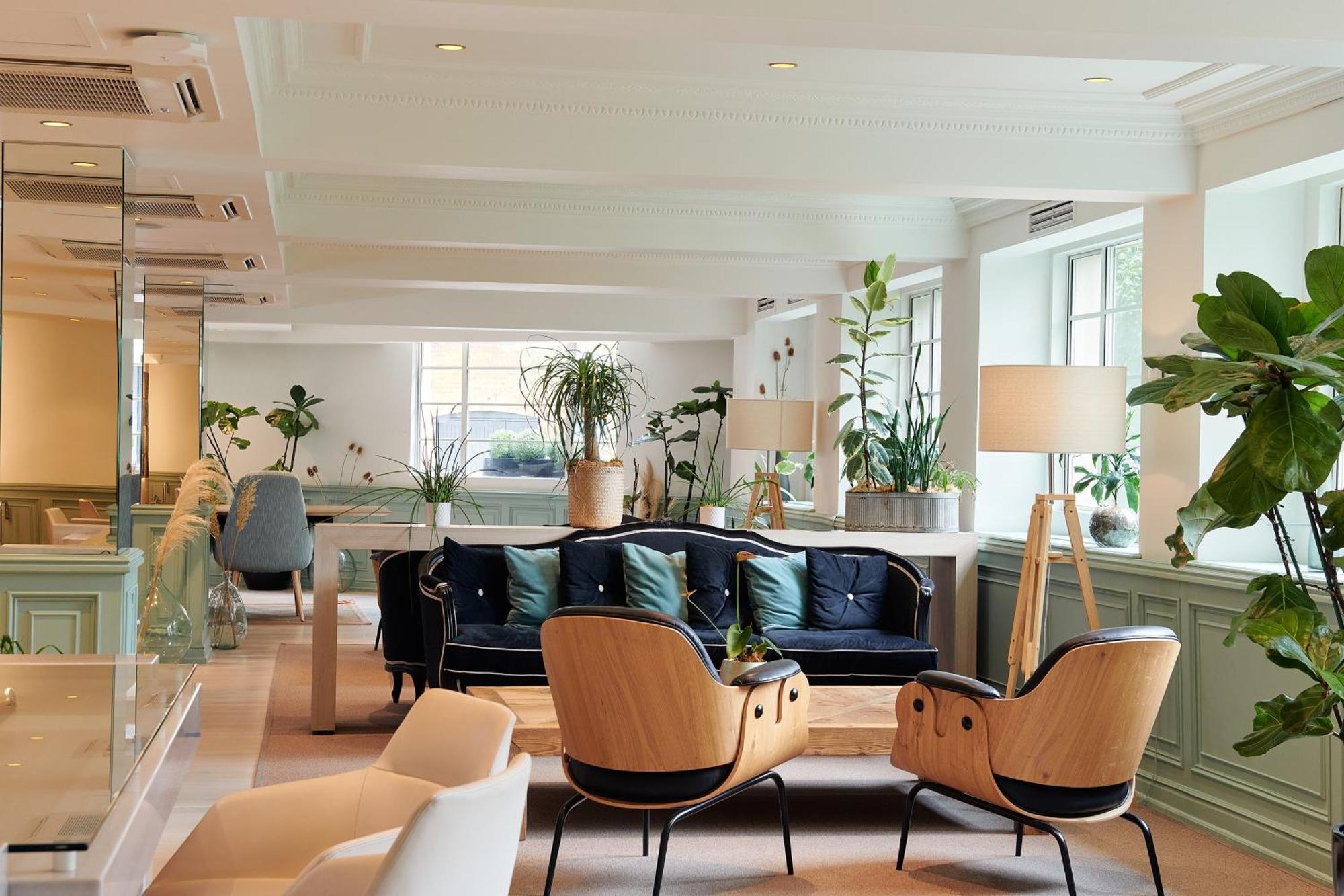 The Level At Melia White House 5*