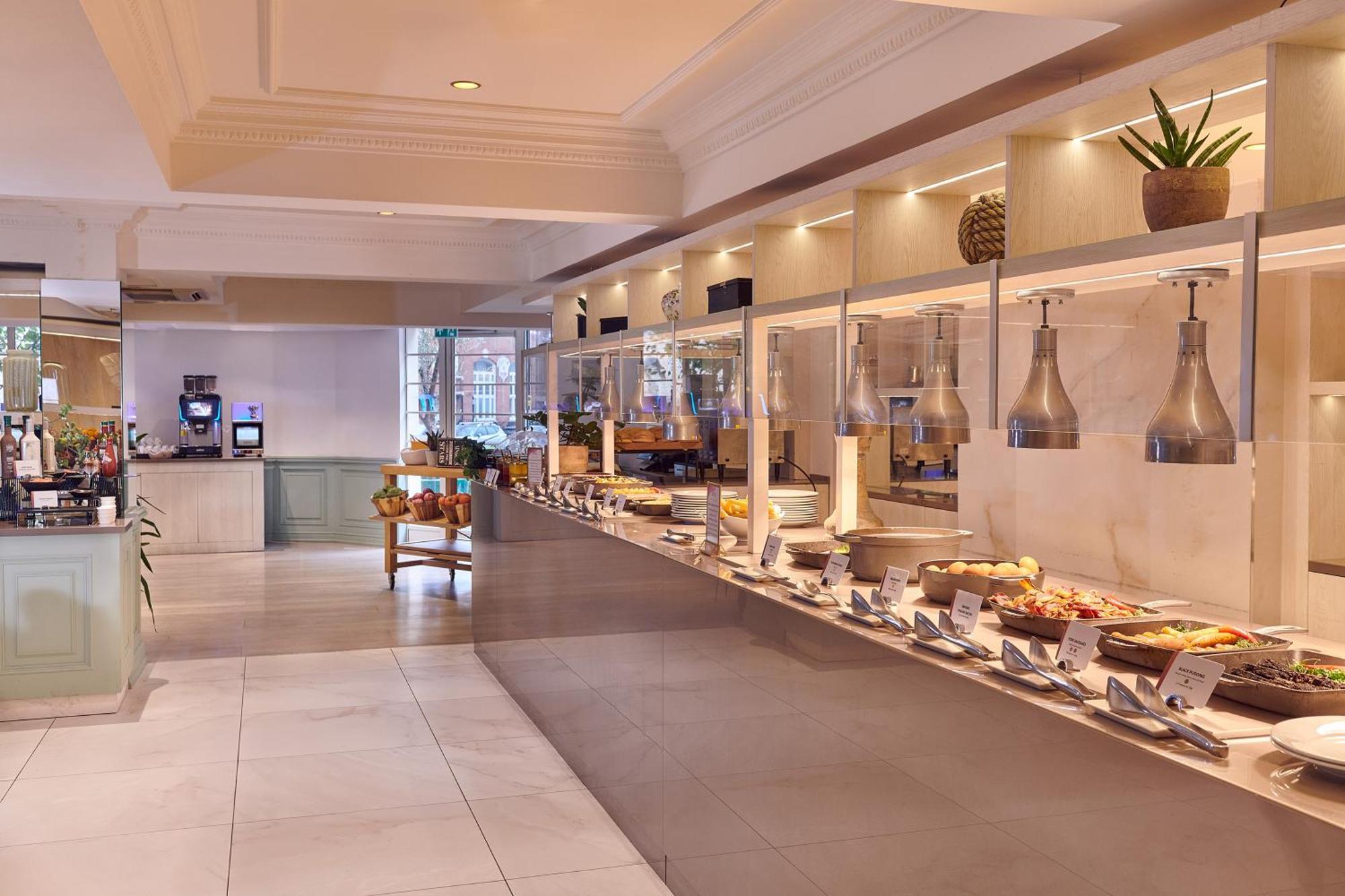 Hotel The Level At Melia White House