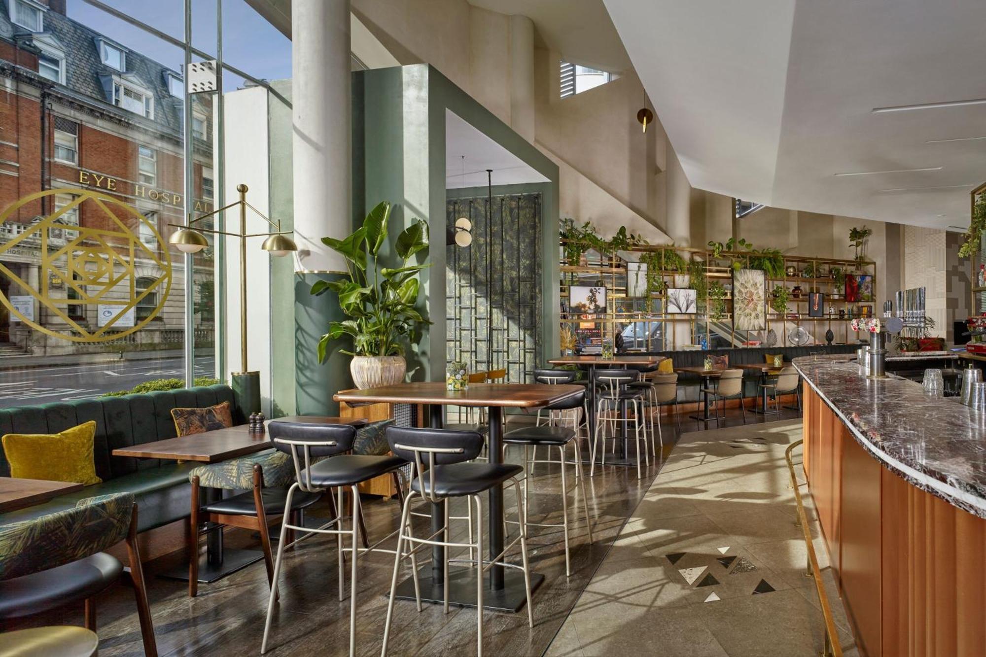 Montcalm East, Autograph Collection London
