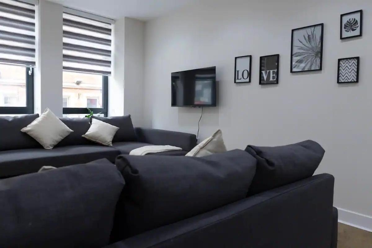 Apartment Chapel House