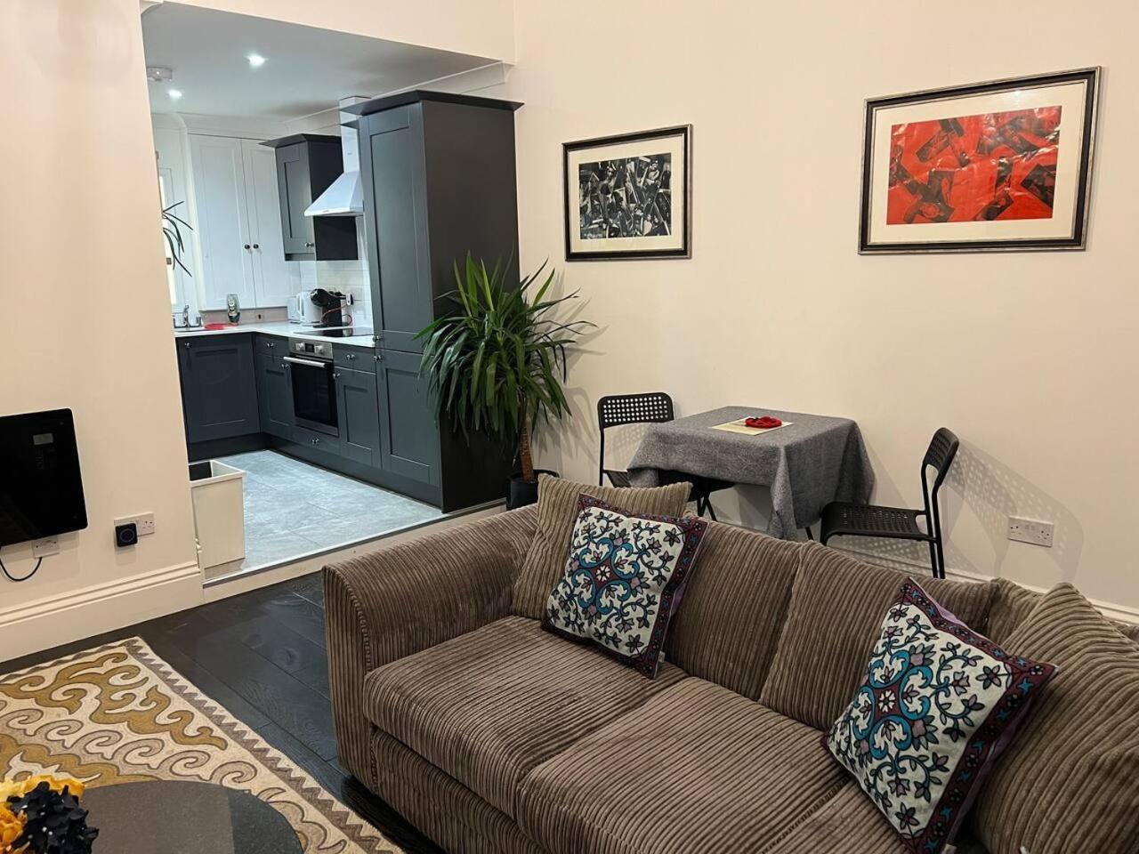 Modern And Spacious 2 Bedroom Flat Near Shoreditch Appartement