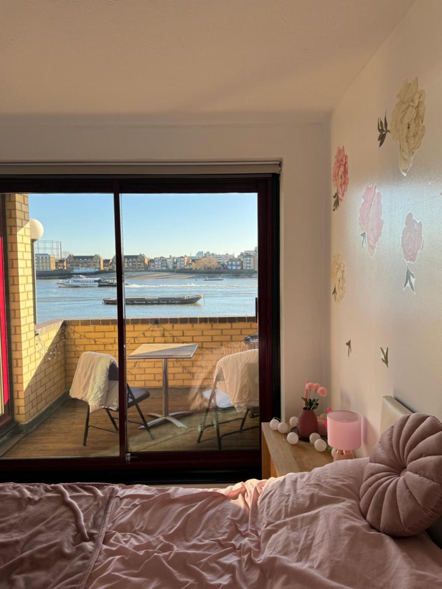 Perfect In The Centre With View *
