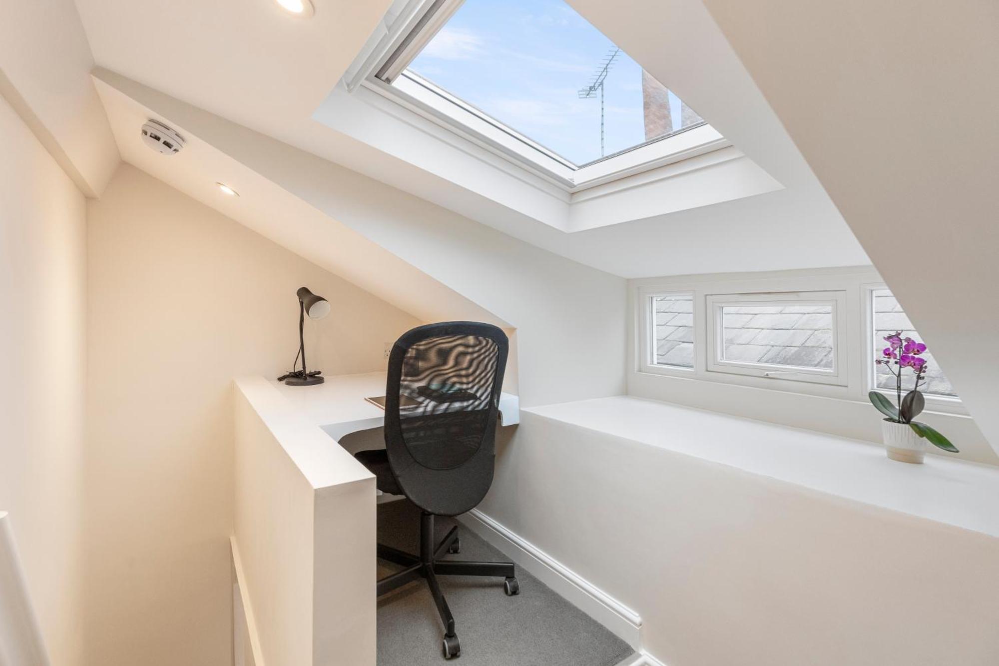 Guest Favorite Private With King Sized Bed And Garden Newly Renovated Leilighet