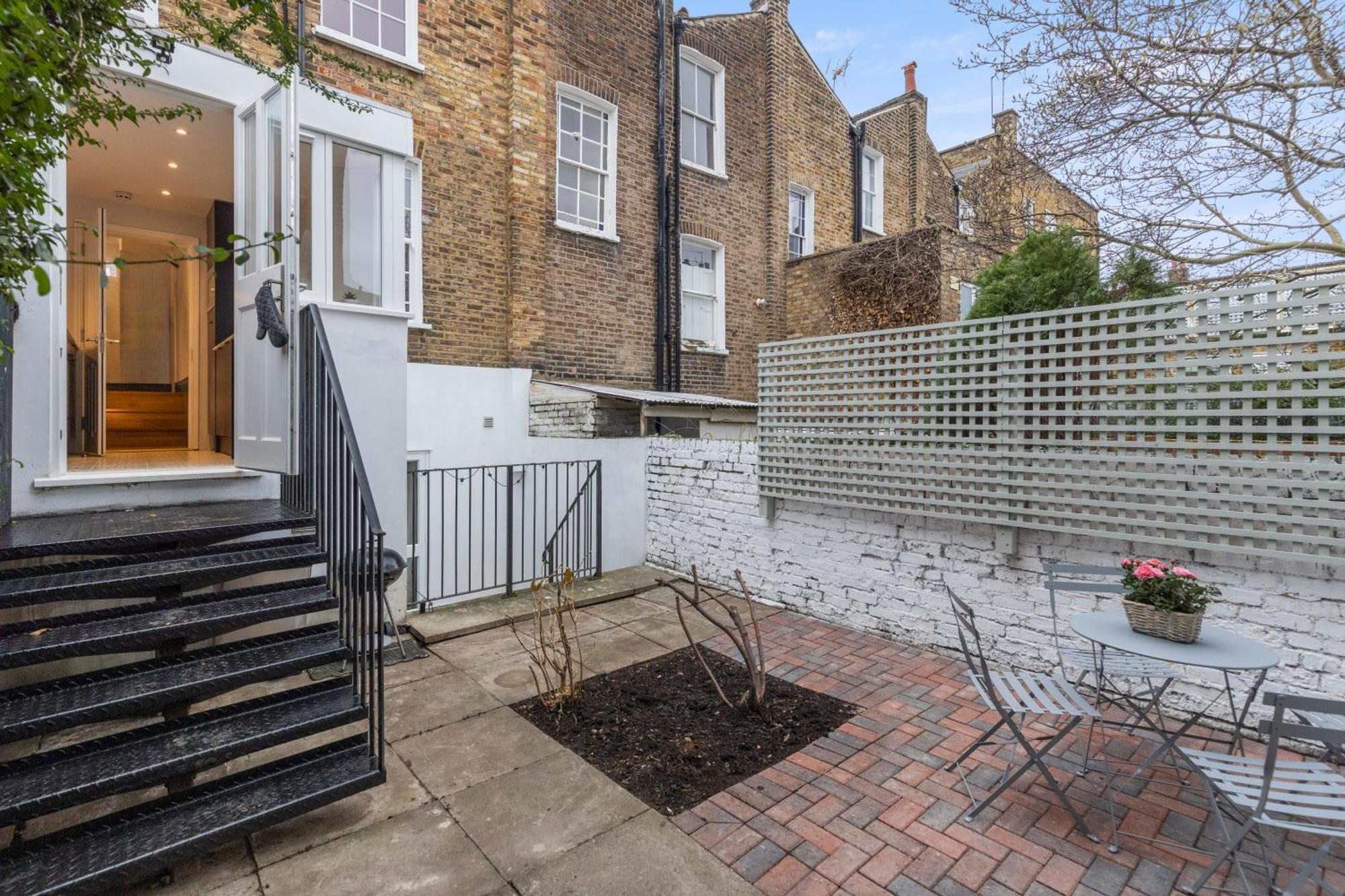 Guest Favorite Private With King Sized Bed And Garden Newly Renovated Leilighet London