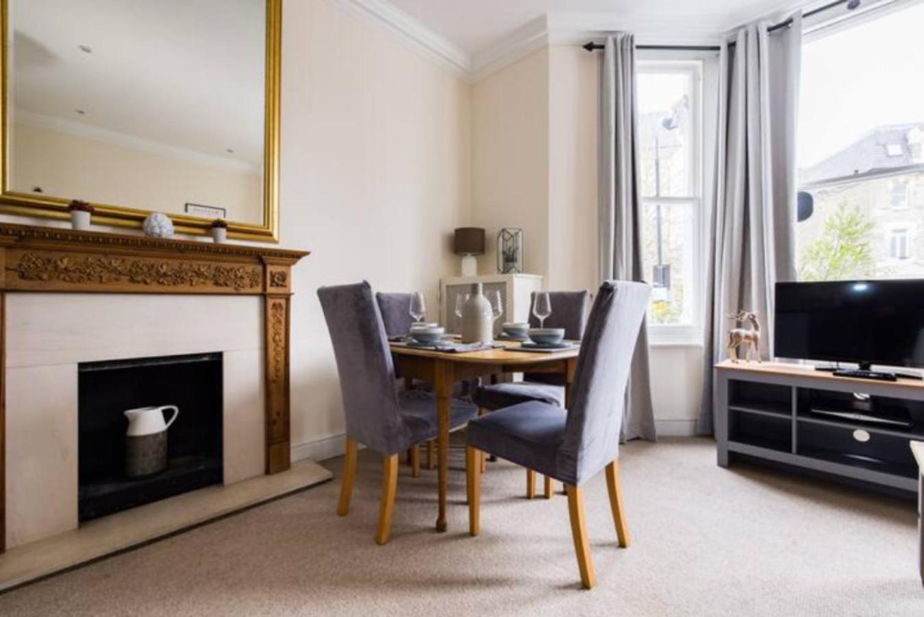 The West Kensington Collection Apartment London