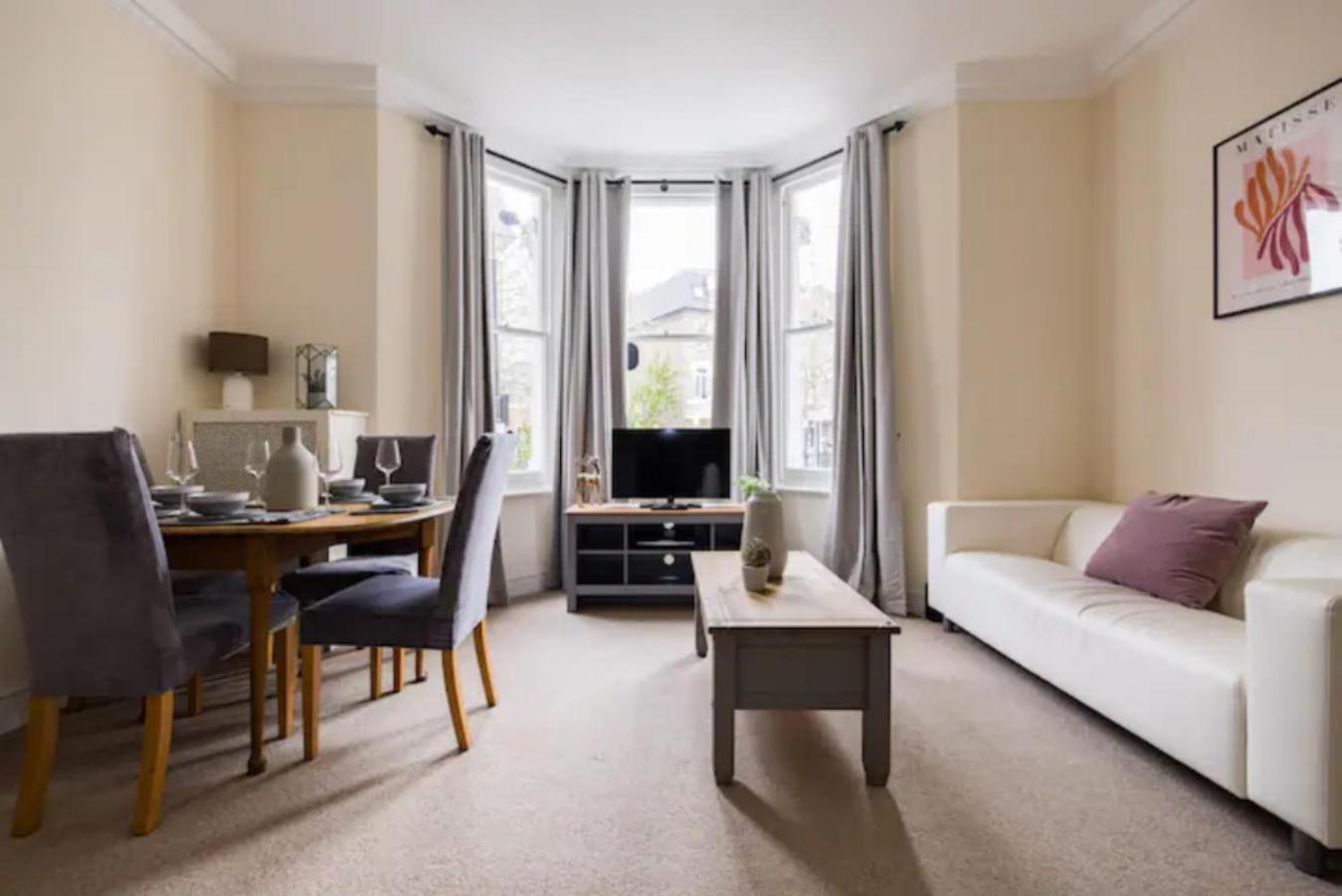 The West Kensington Collection Apartment *