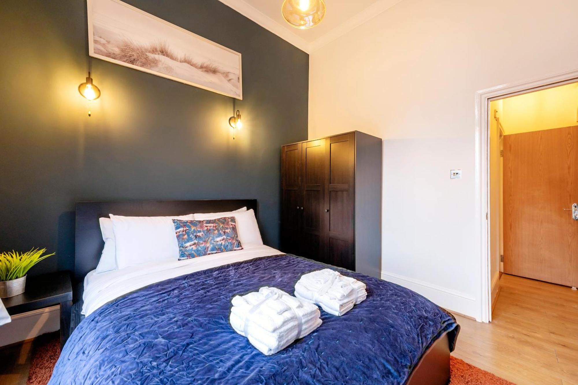 Apartment 2 Bedroom In Center Of