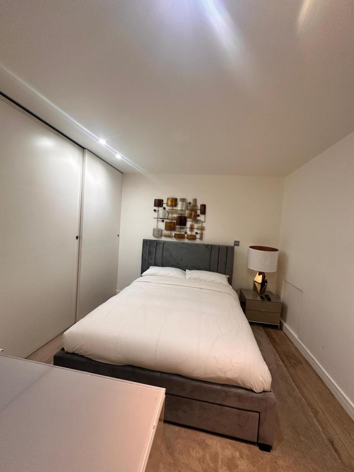 Leilighet Spacious Flat - 2bhk