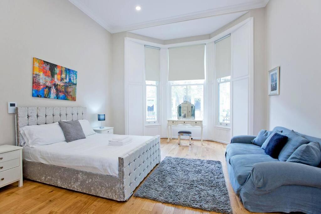 F1 Outstanding 1 Bed Duplex London