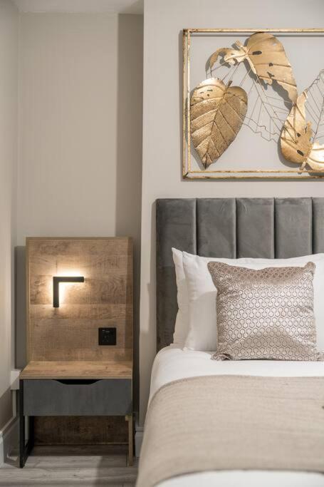 Large Stylish Apartment