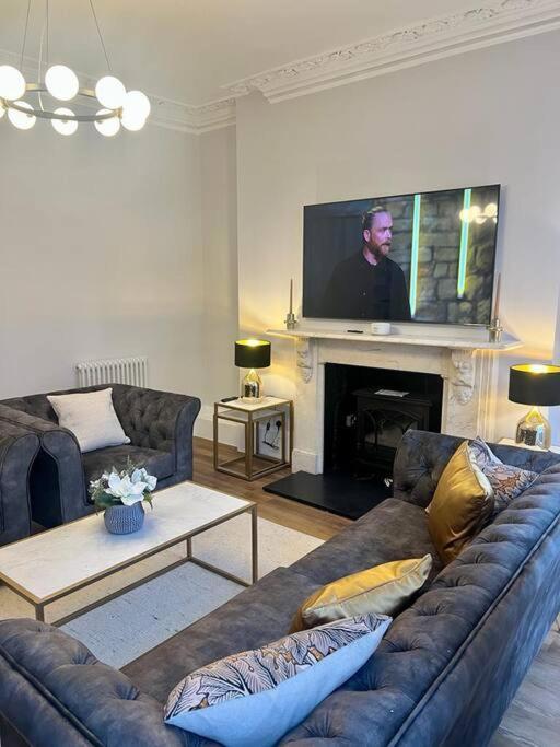 Flat In The Heart Of Holland Park Appartamento Londra