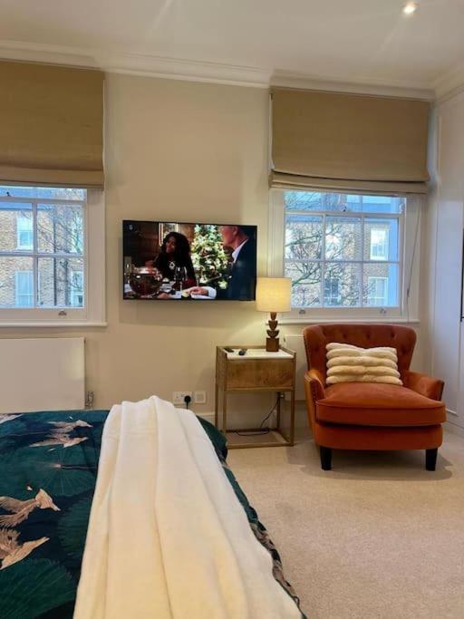 Flat In The Heart Of Holland Park Appartamento *