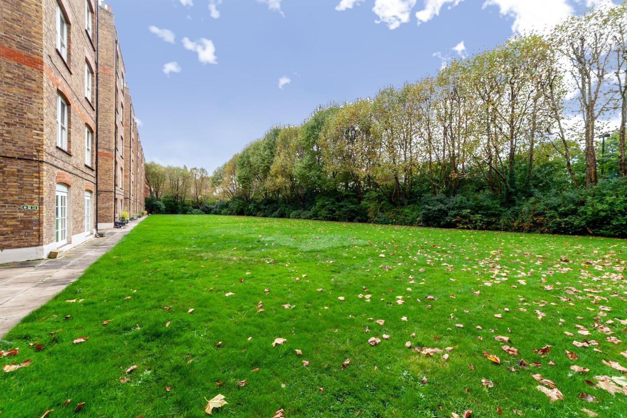 The Maida Vale Flat * London