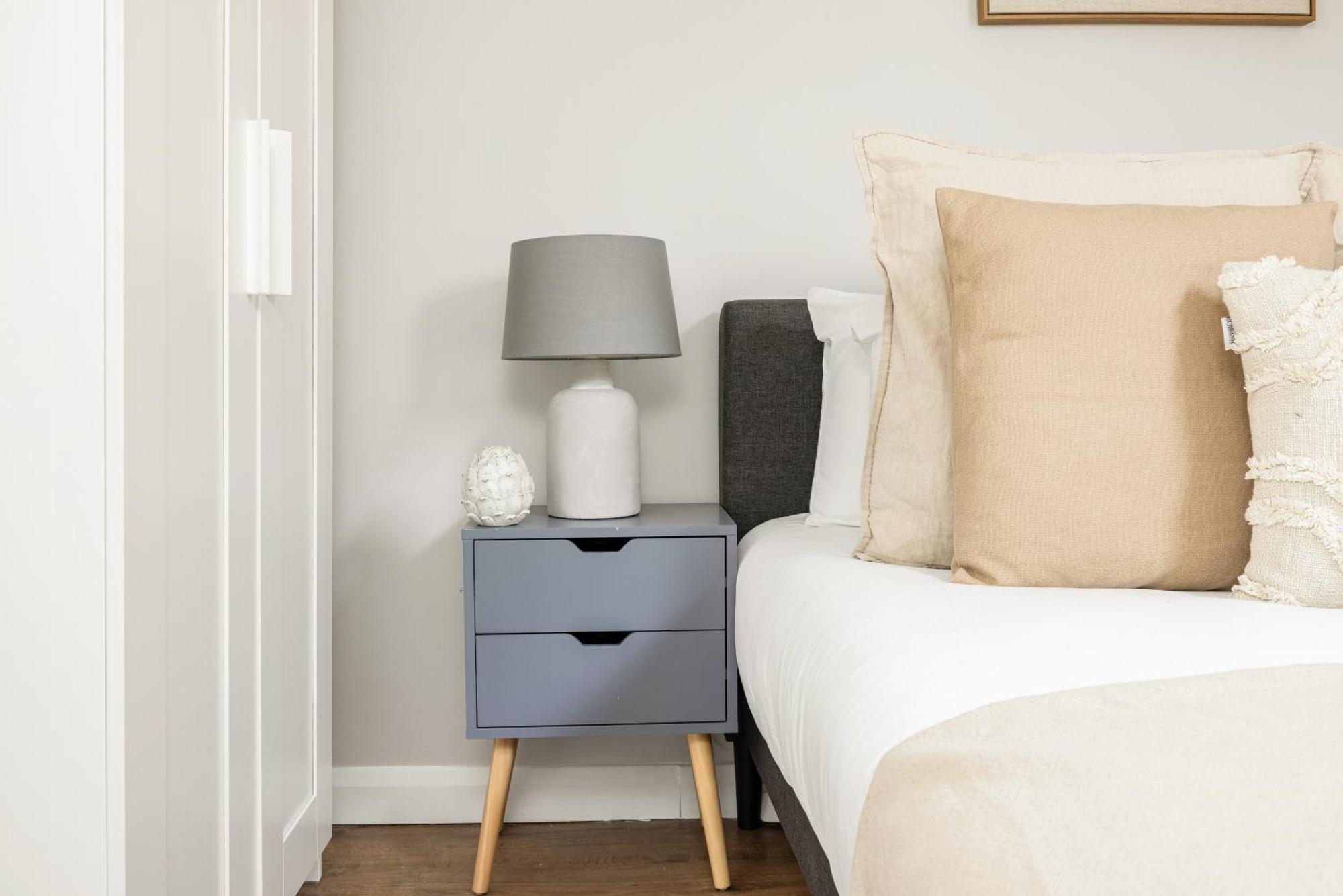Apartment The Acton Luxury Flat *
